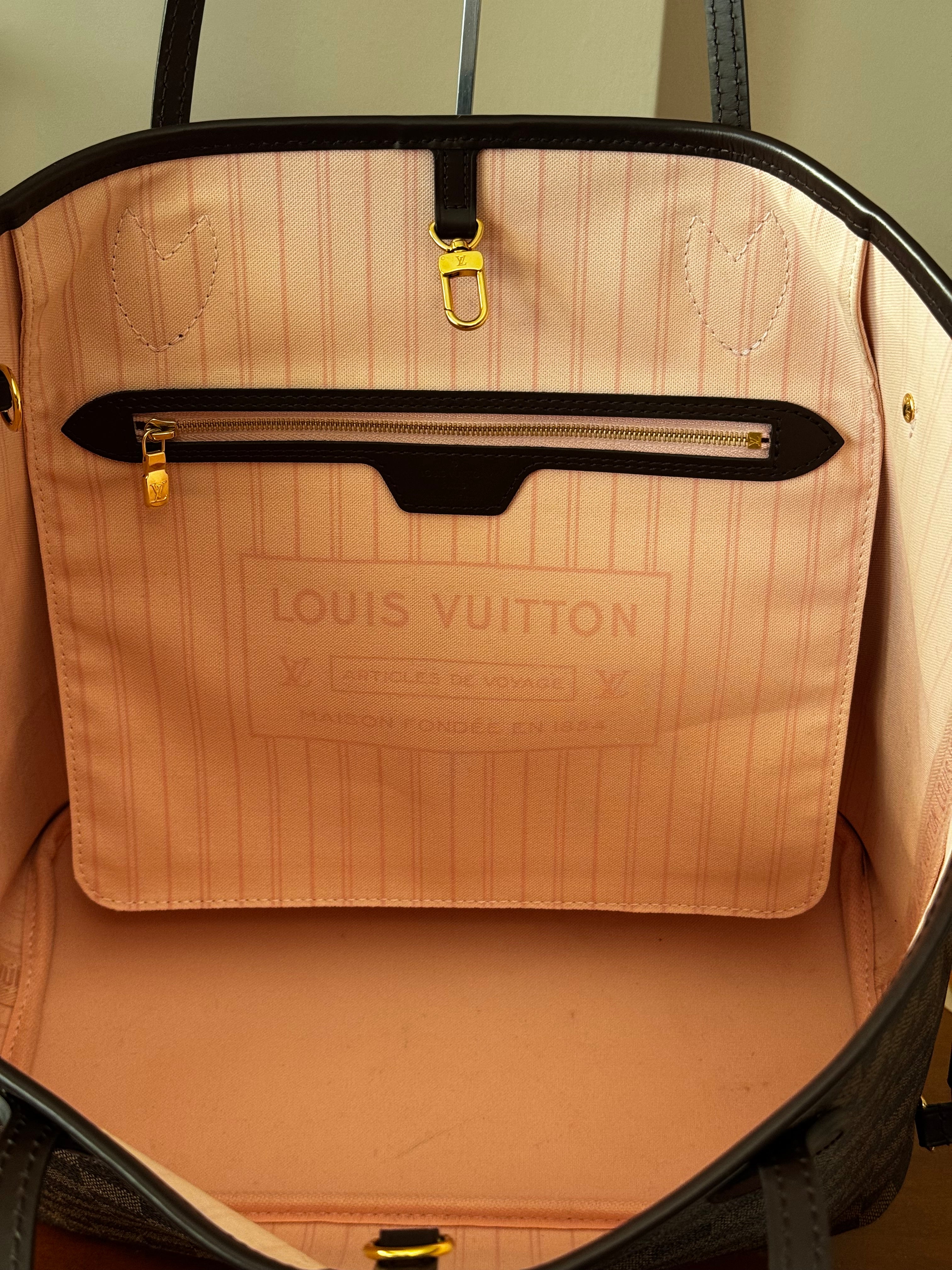 Louis Vuitton Neverfull MM