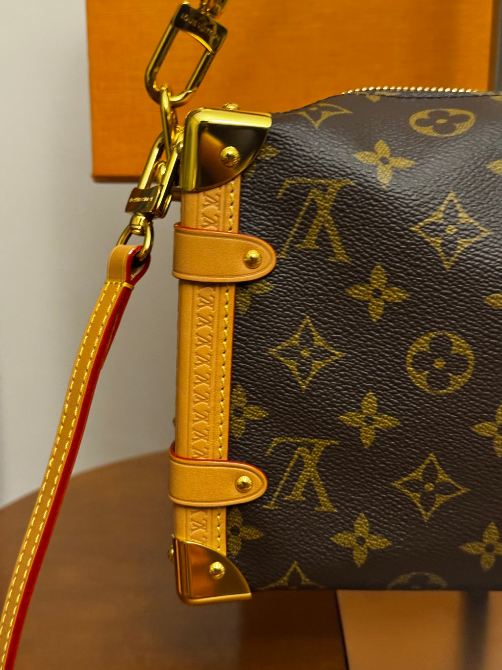 Louis Vuitton Borsa Side Trunk MM