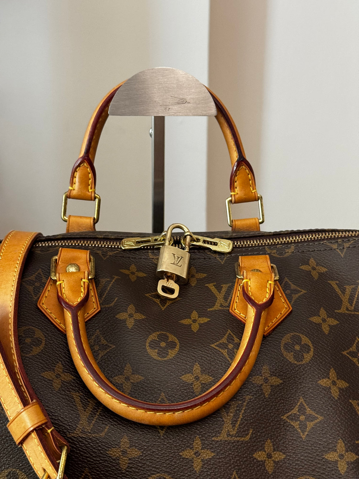 Louis Vuitton Speedy 35 bandouliere