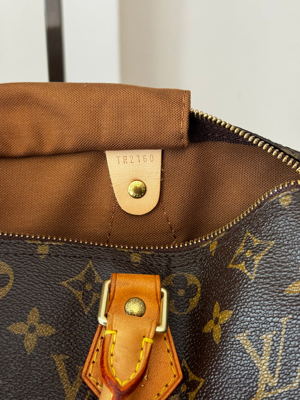 Louis Vuitton Speedy 30