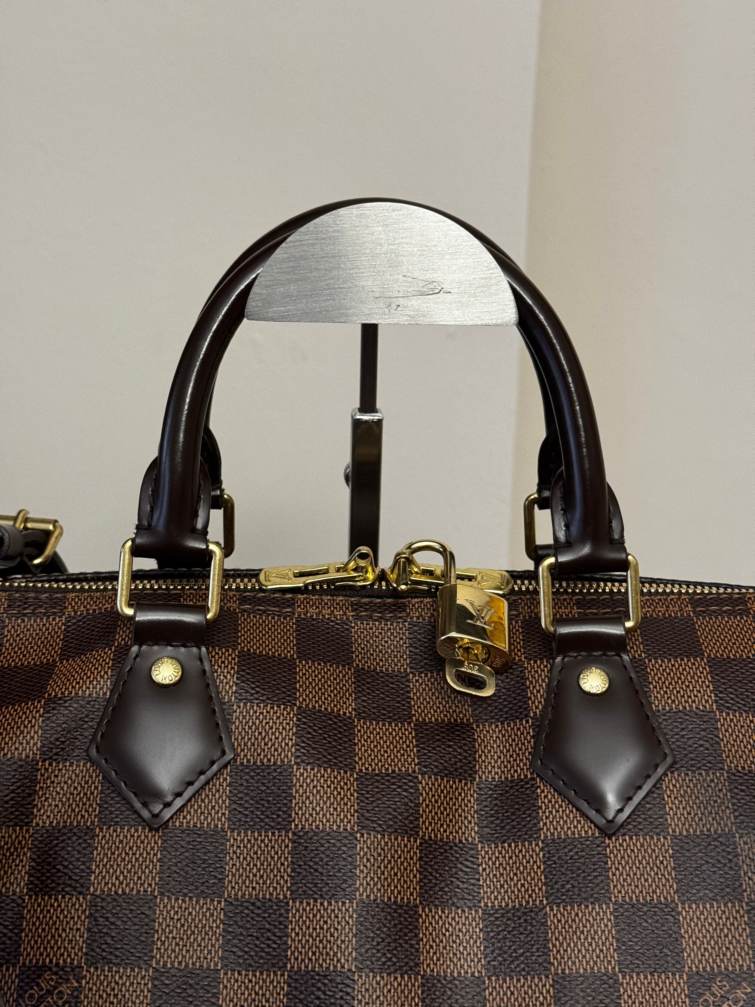 Louis Vuitton Bandoulière 35