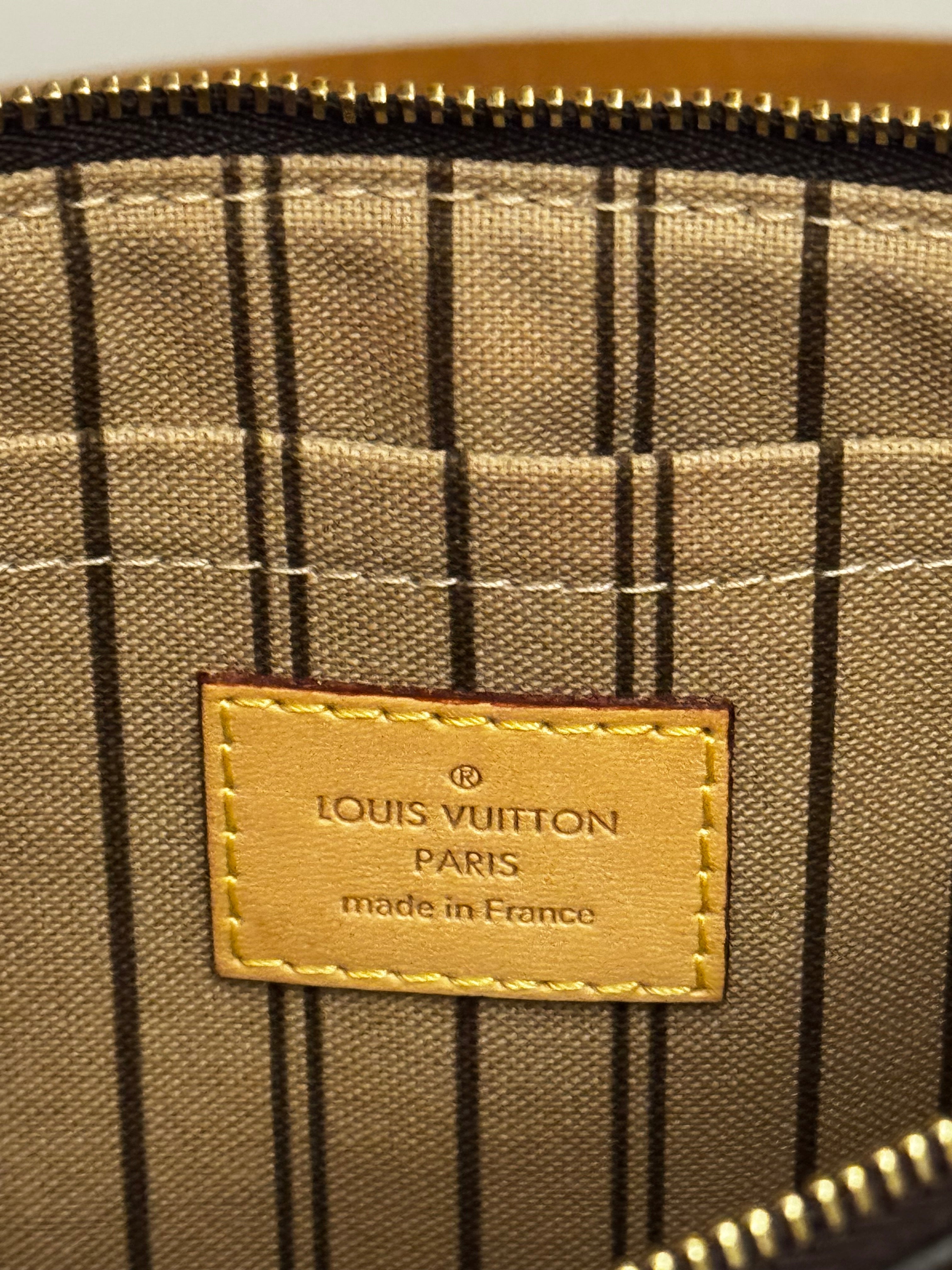 Louis Vuitton Pochette
