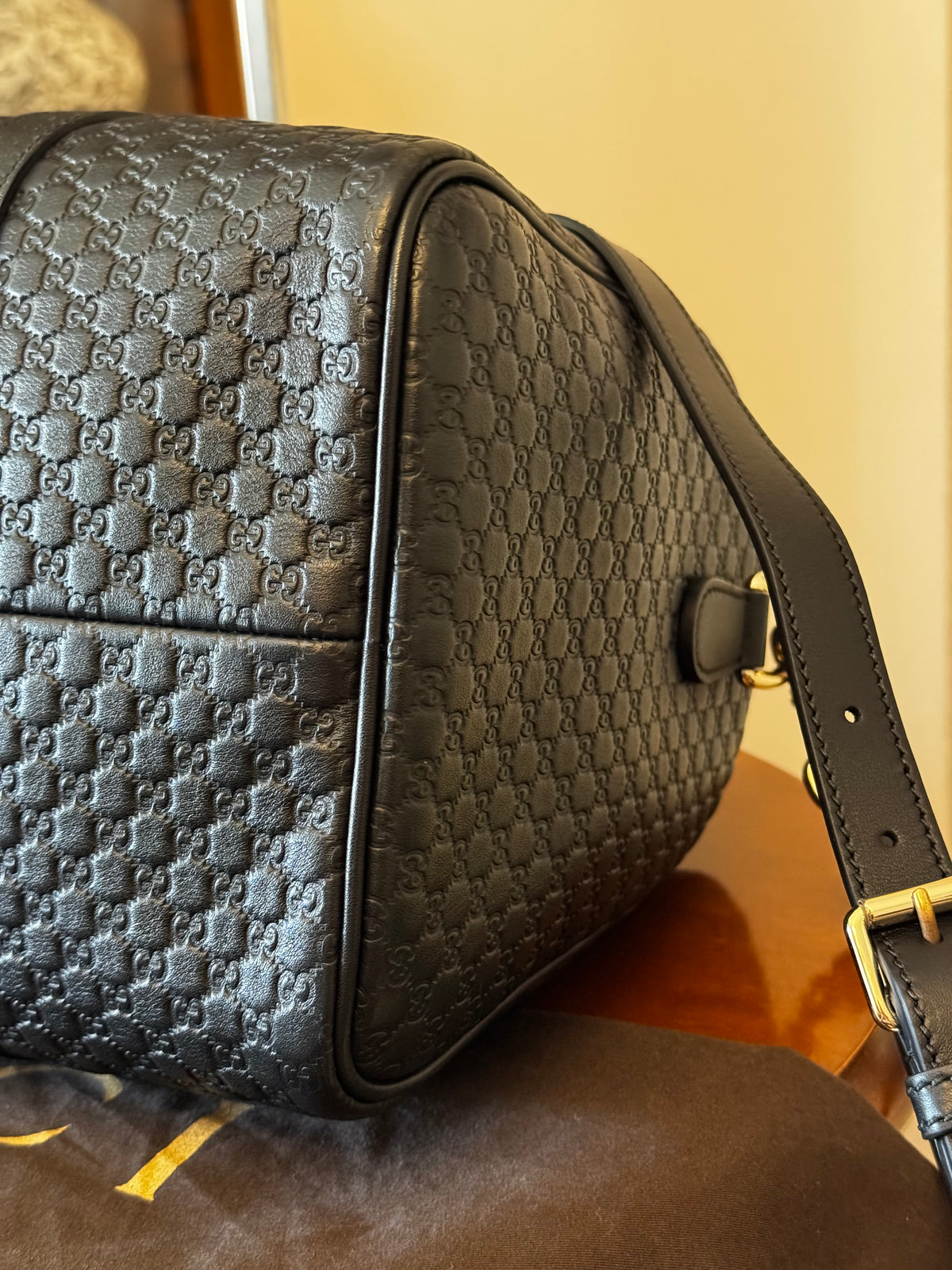 Gucci Boston