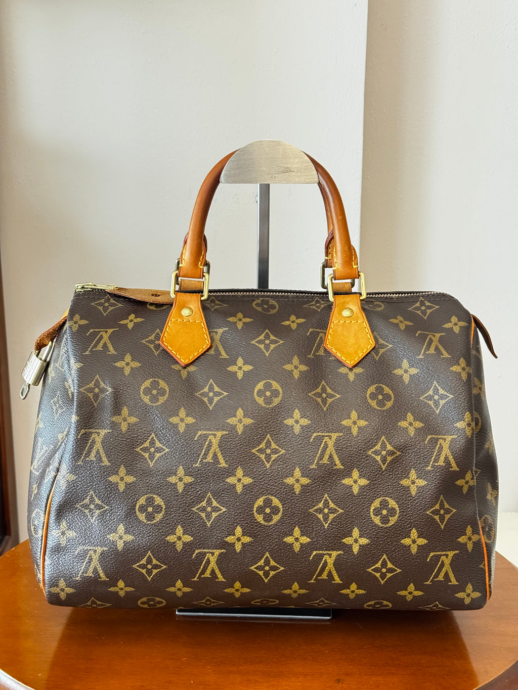 Louis Vuitton Speedy 30