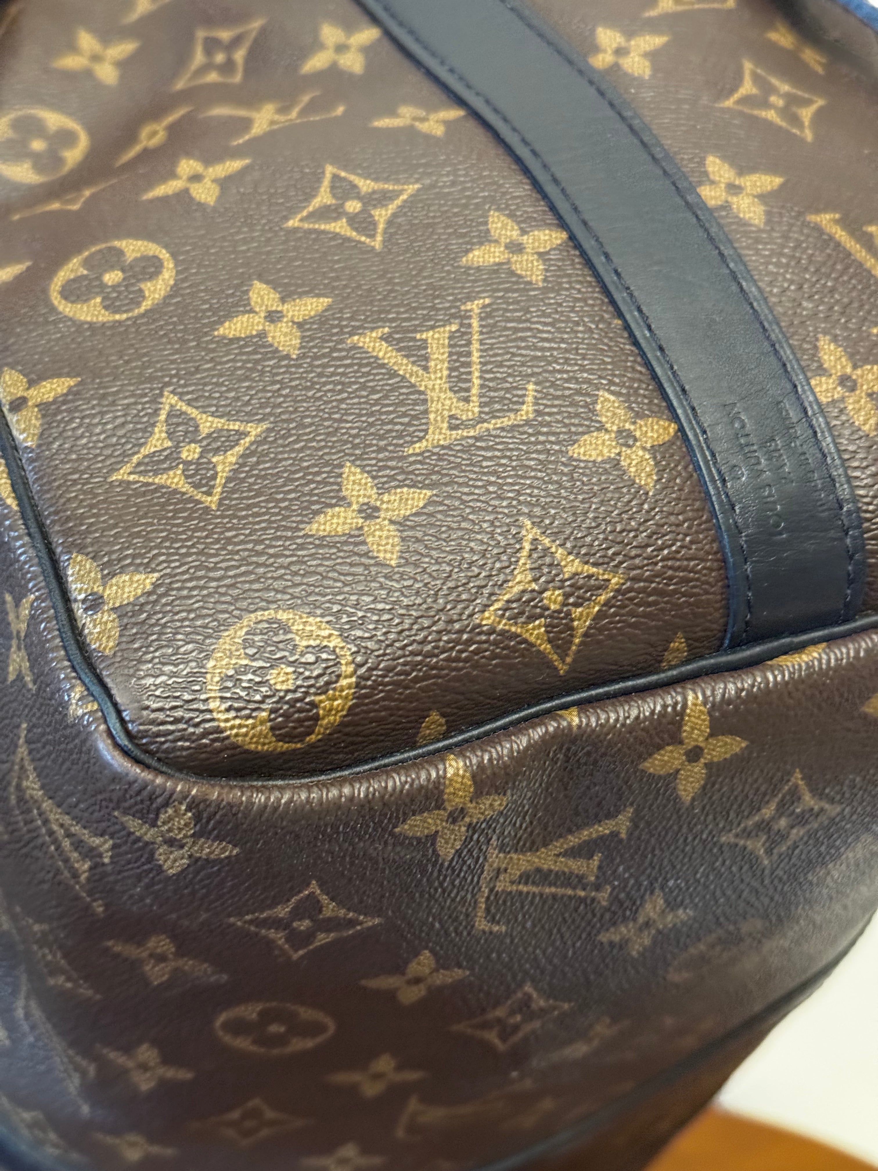 Louis Vuitton Keepal Bandoulière 45