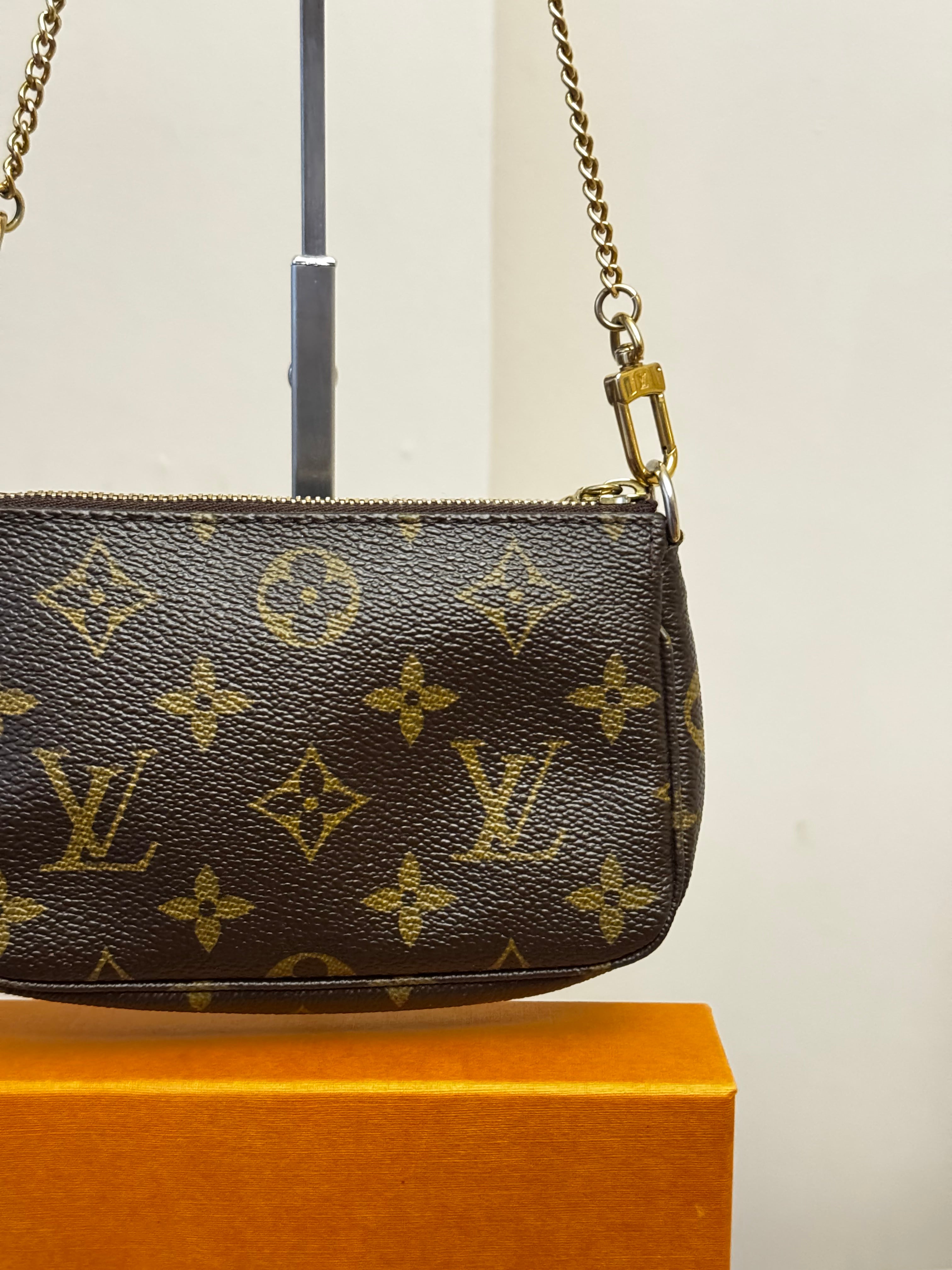 Louis Vuitton Mini Pochette Accessoires