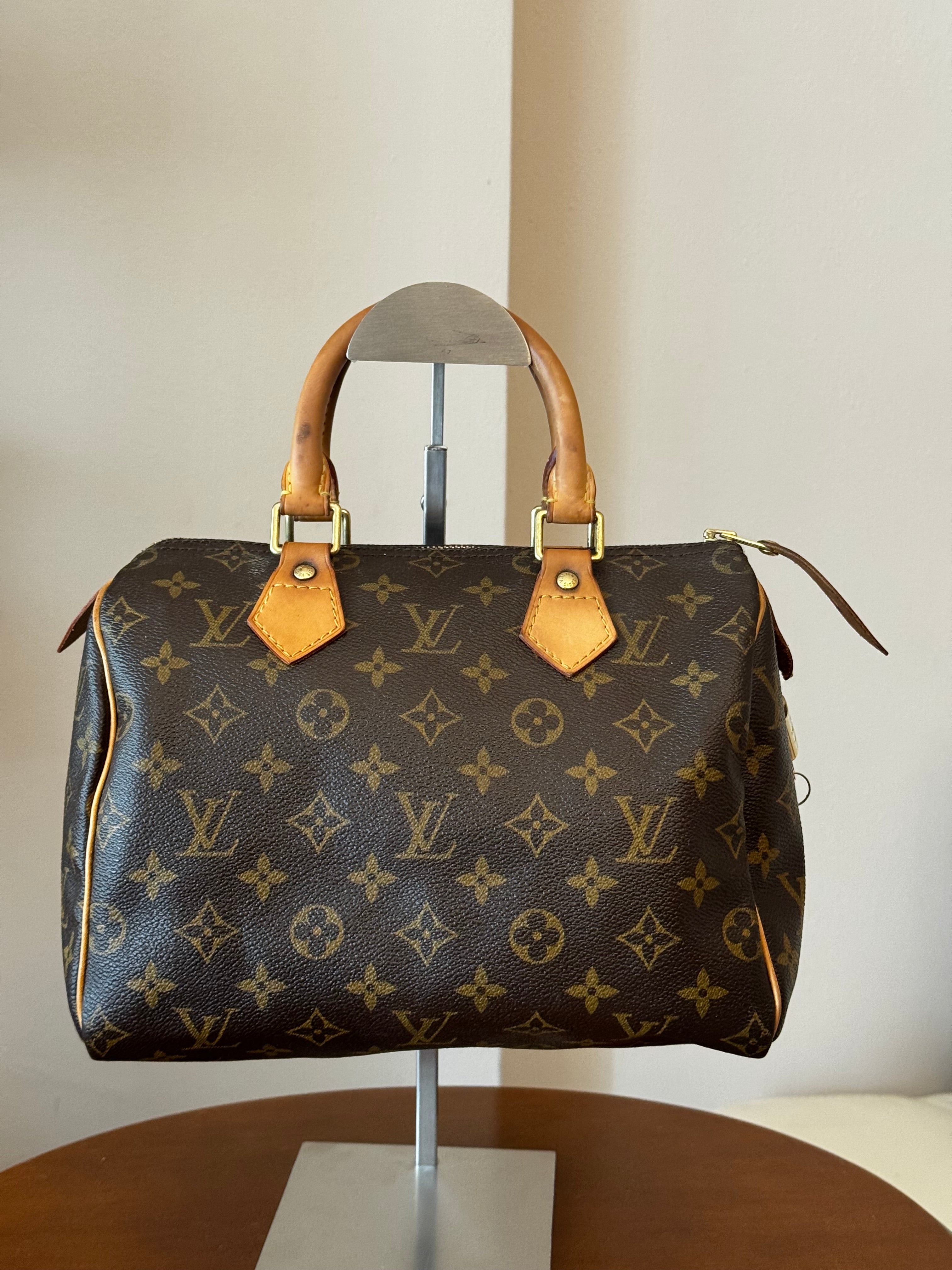 Louis Vuitton Speedy 25