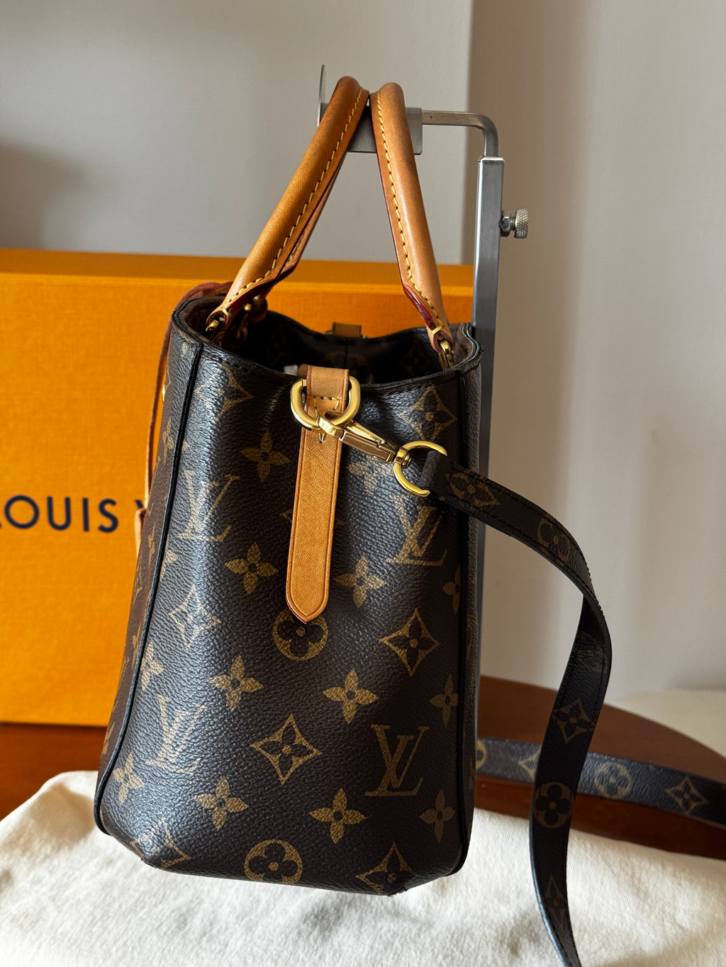 Louis vuitton Montaigne PM
