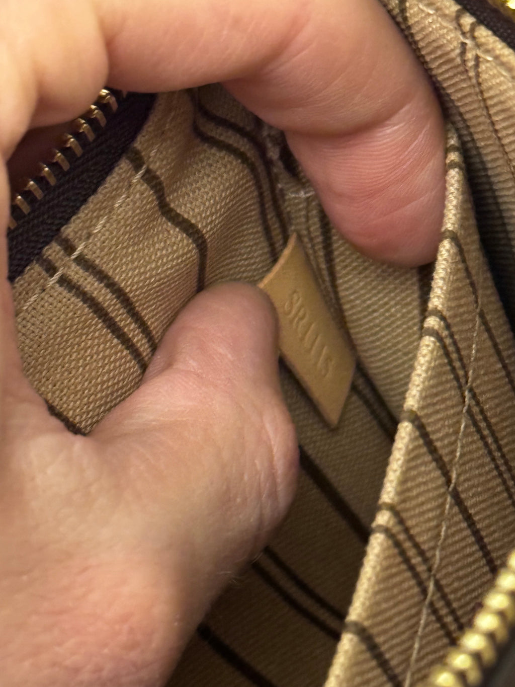 Louis Vuitton Pochette