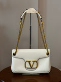 Valentino Garavani Stud Sign