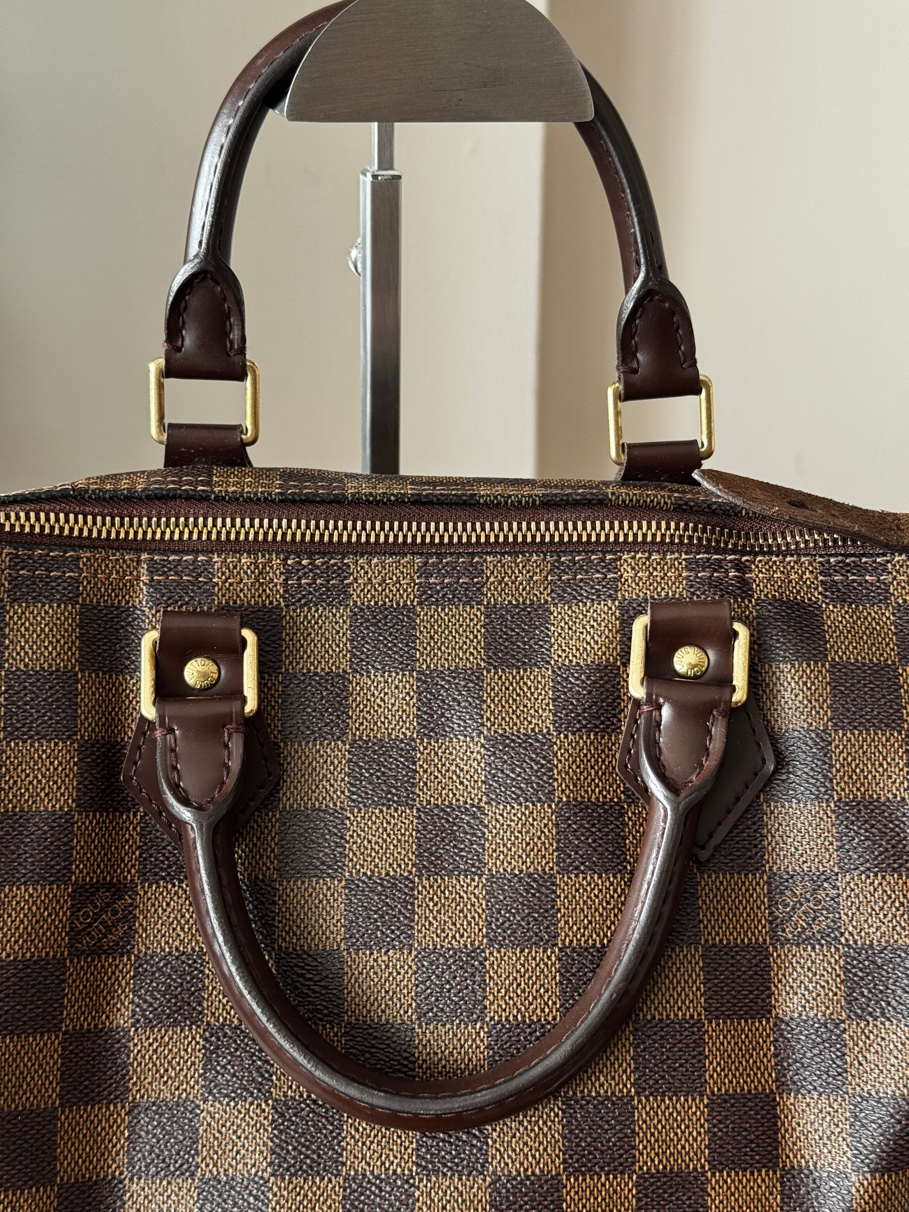 Louis Vuitton Speedy 30