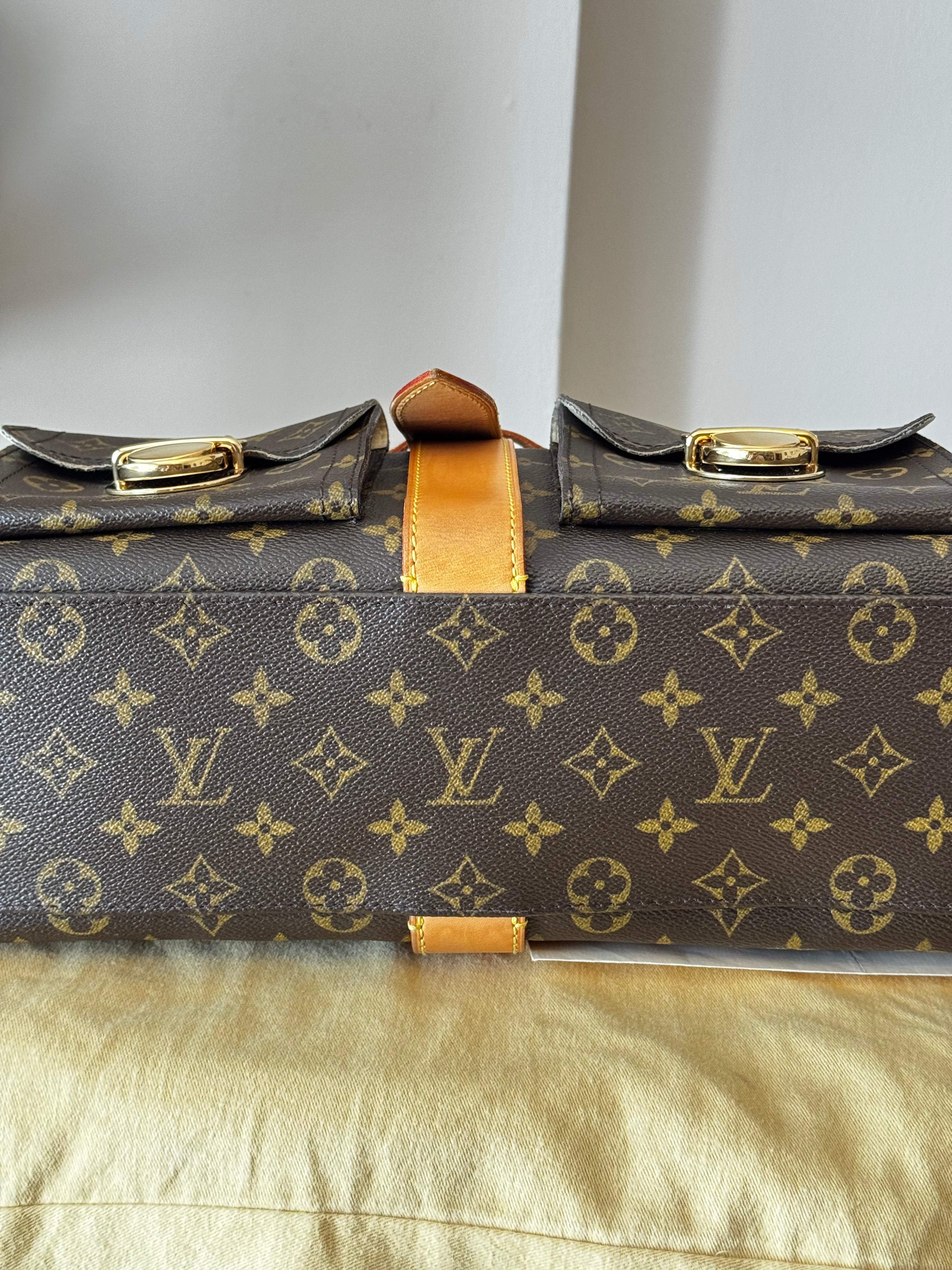 Louis Vuitton Manhattan GM