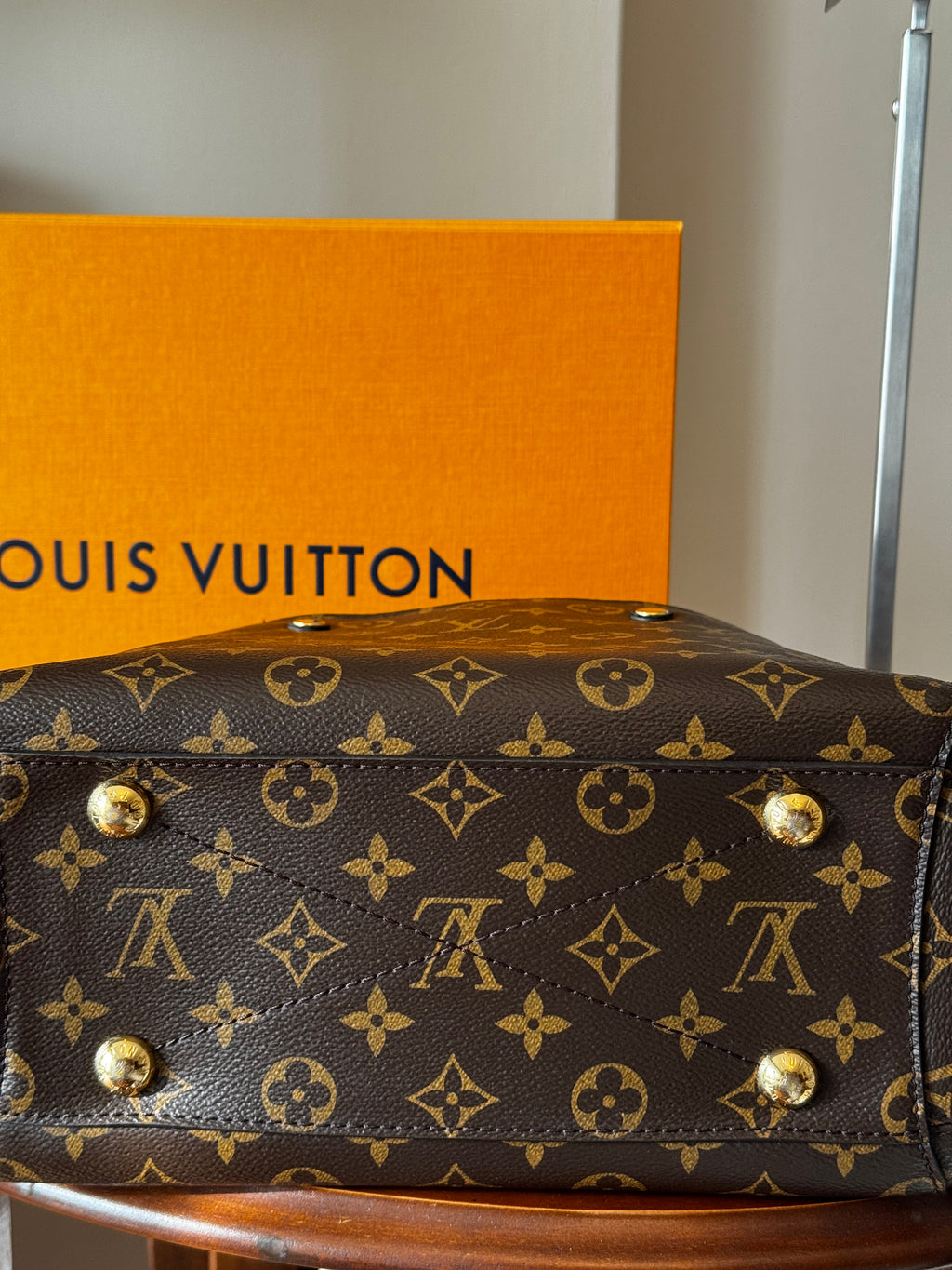 Louis vuitton Montaigne PM