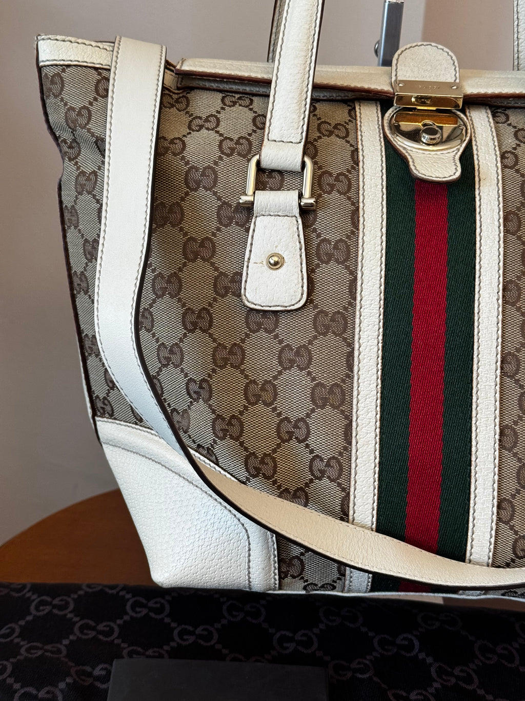Gucci GG Canvas Web Treasure Boston