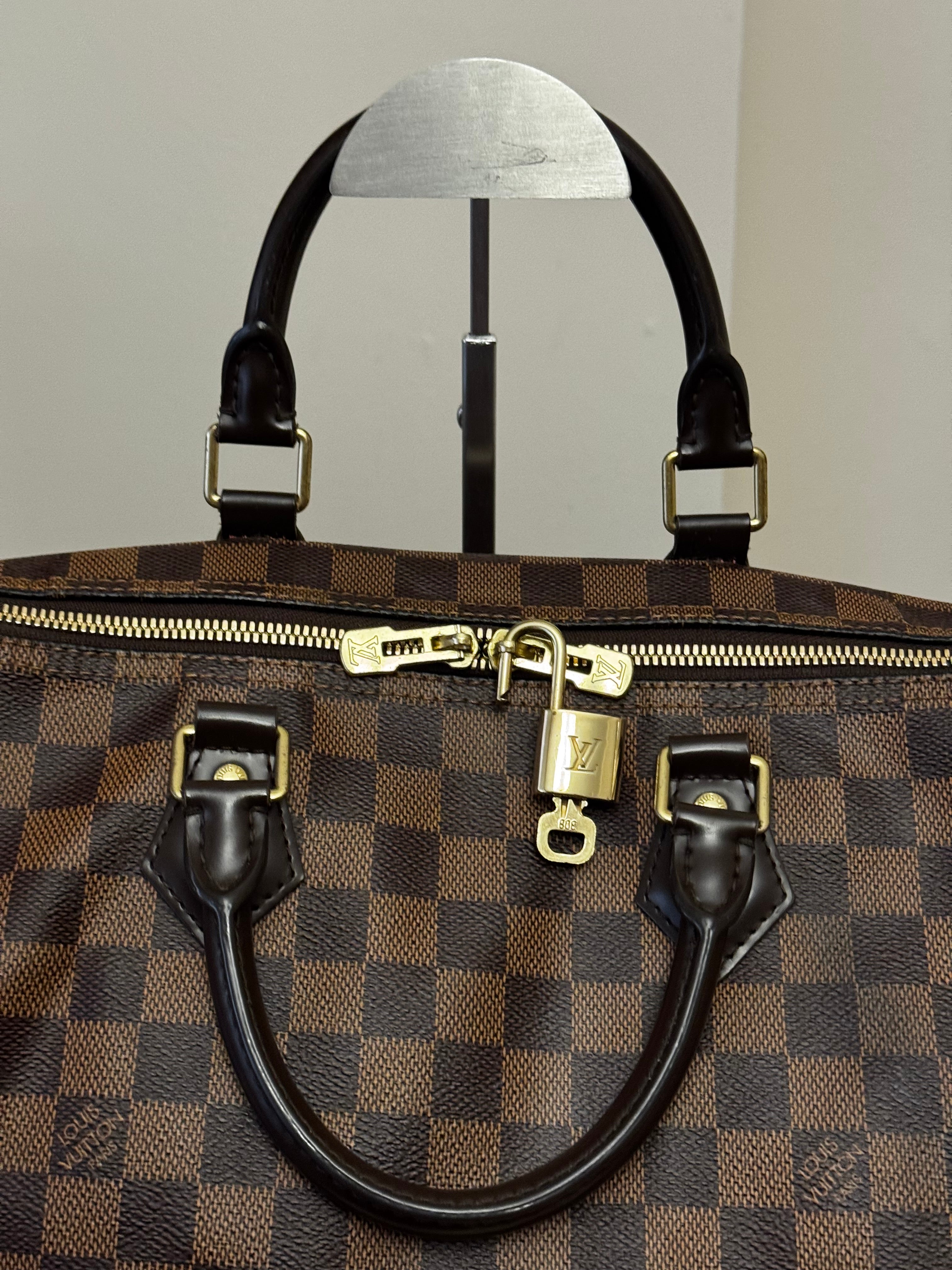 Louis Vuitton Bandoulière 35