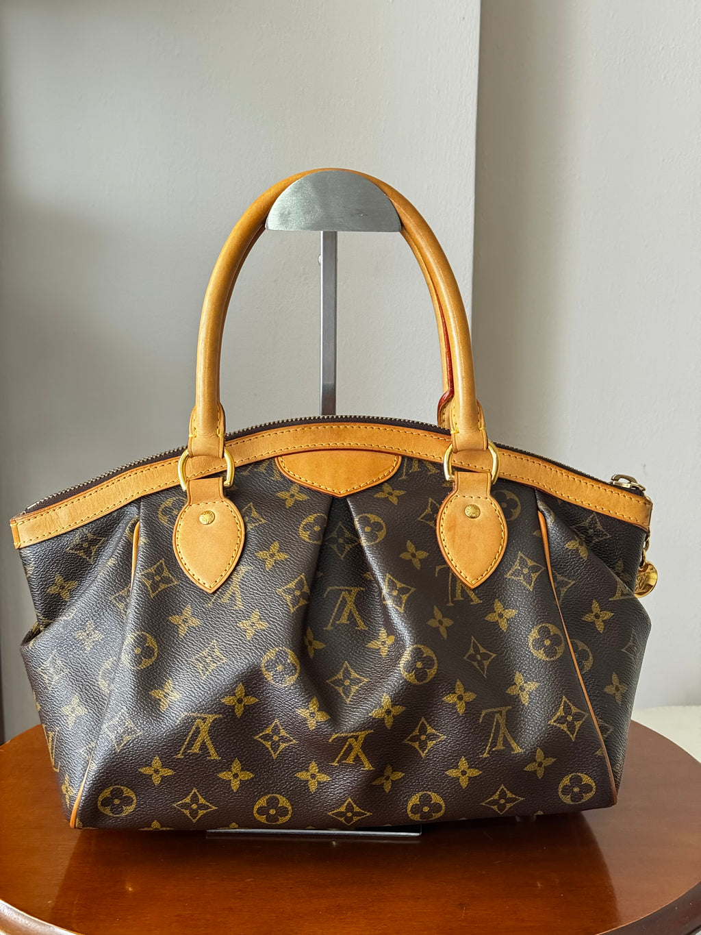 Louis Vuitton Tivoli