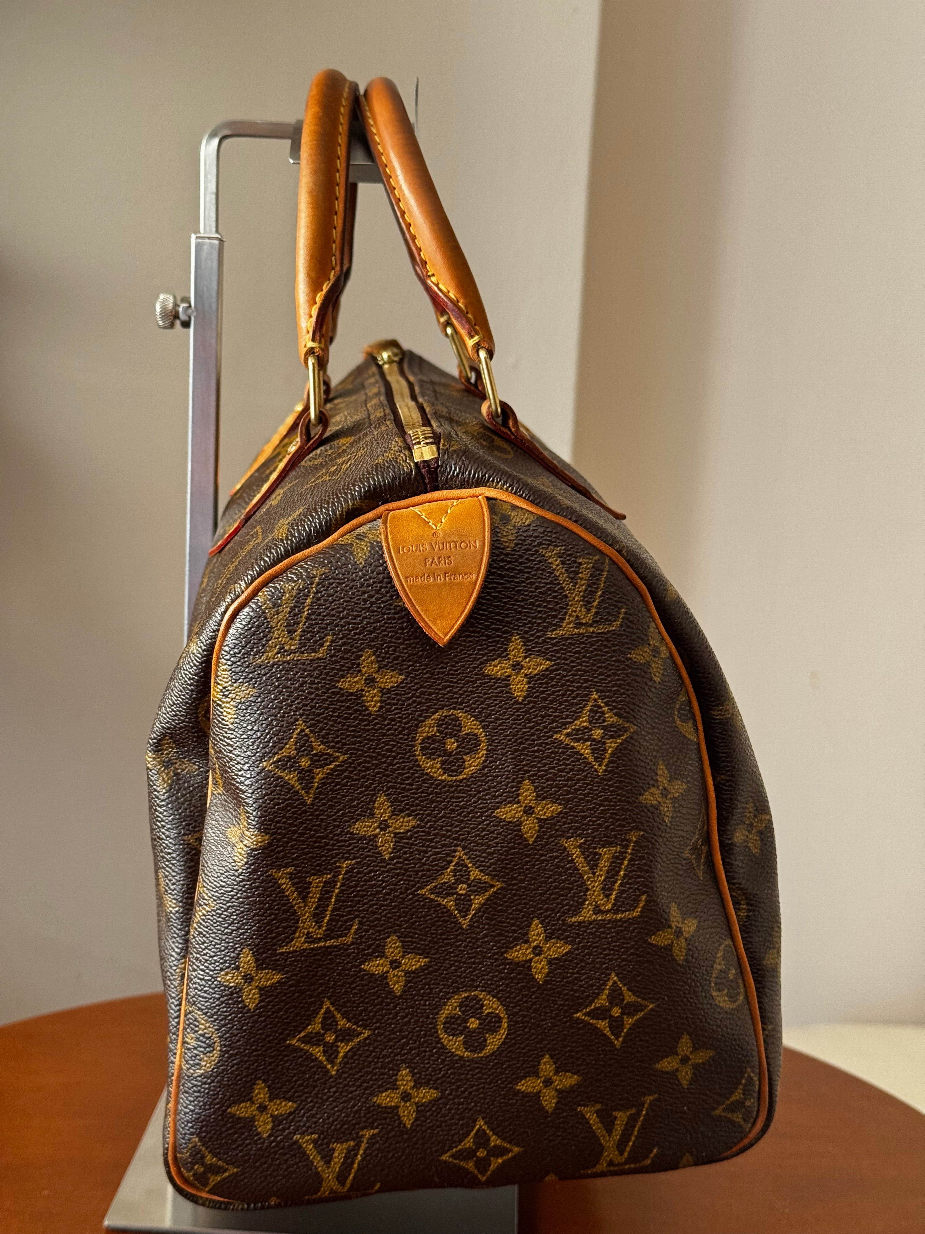 Louis Vuitton Speedy 30