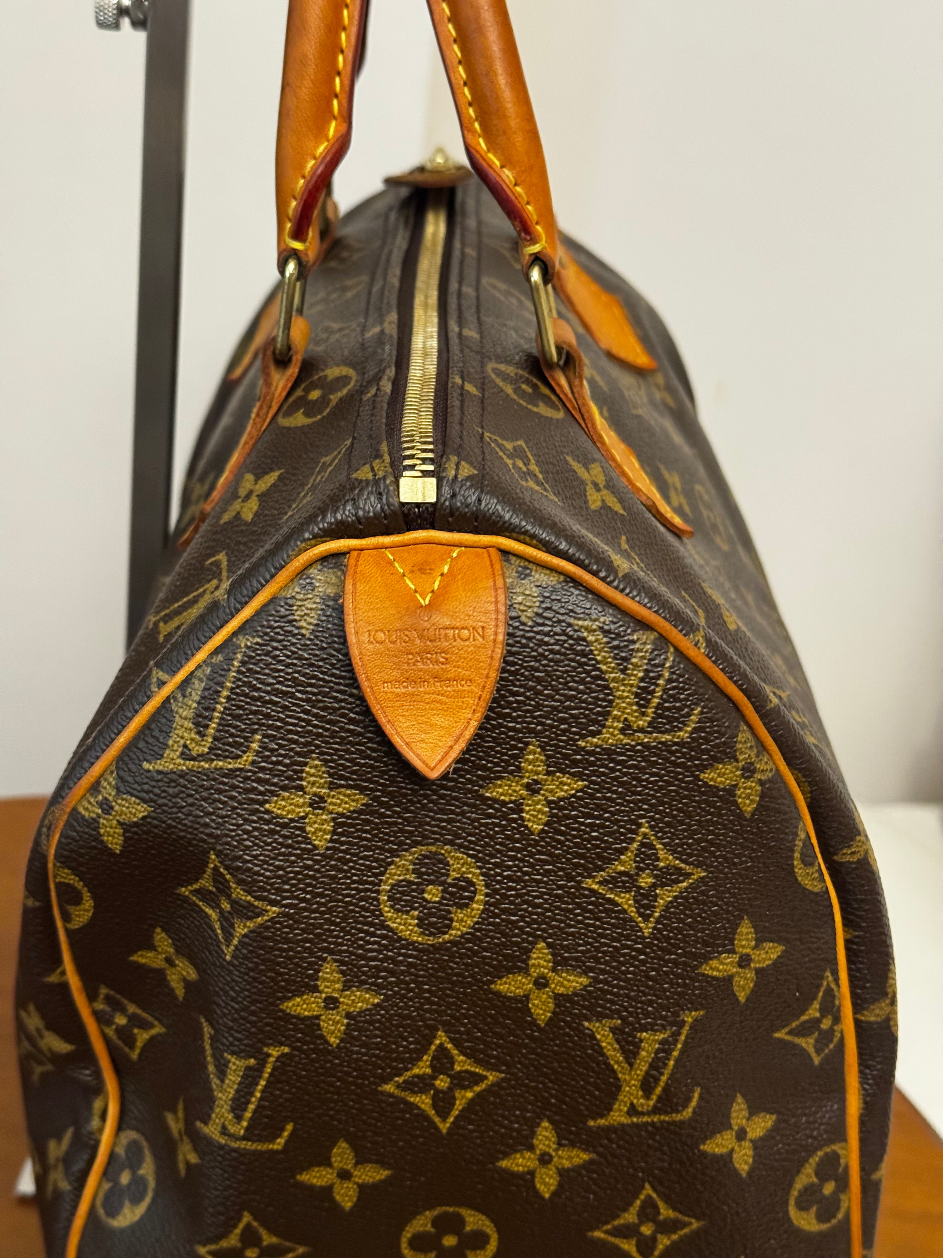 Louis Vuitton Speedy 30