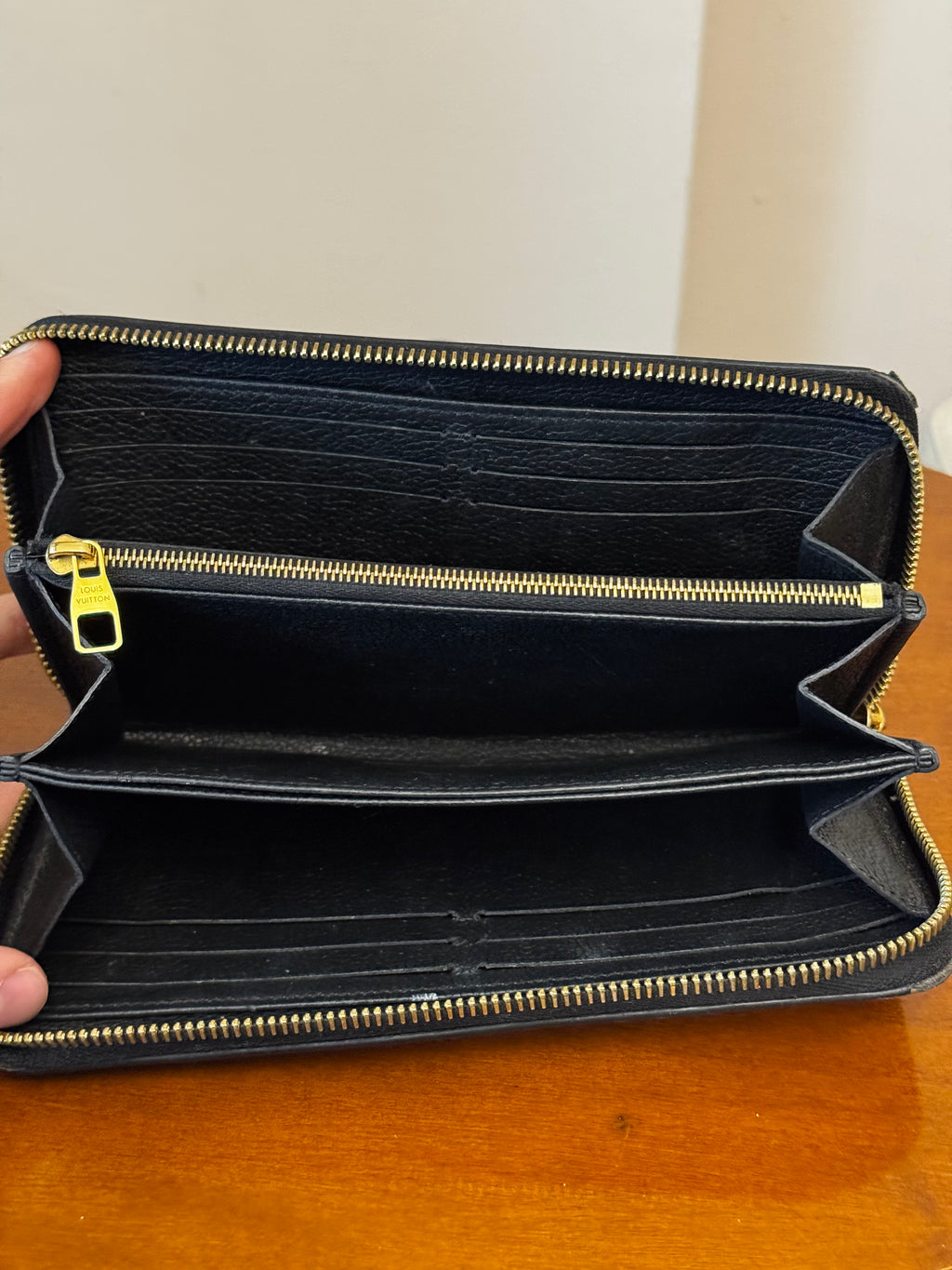 Louis Vuitton zippy Bicolor Monogram Empreinte