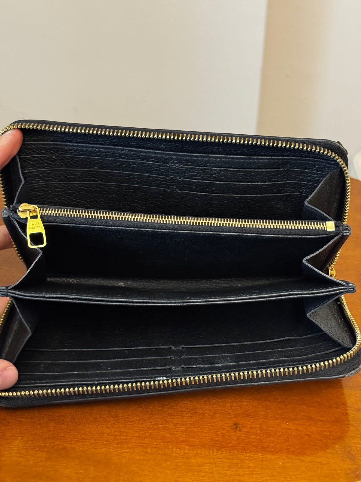 Louis Vuitton zippy Bicolor Monogram Empreinte