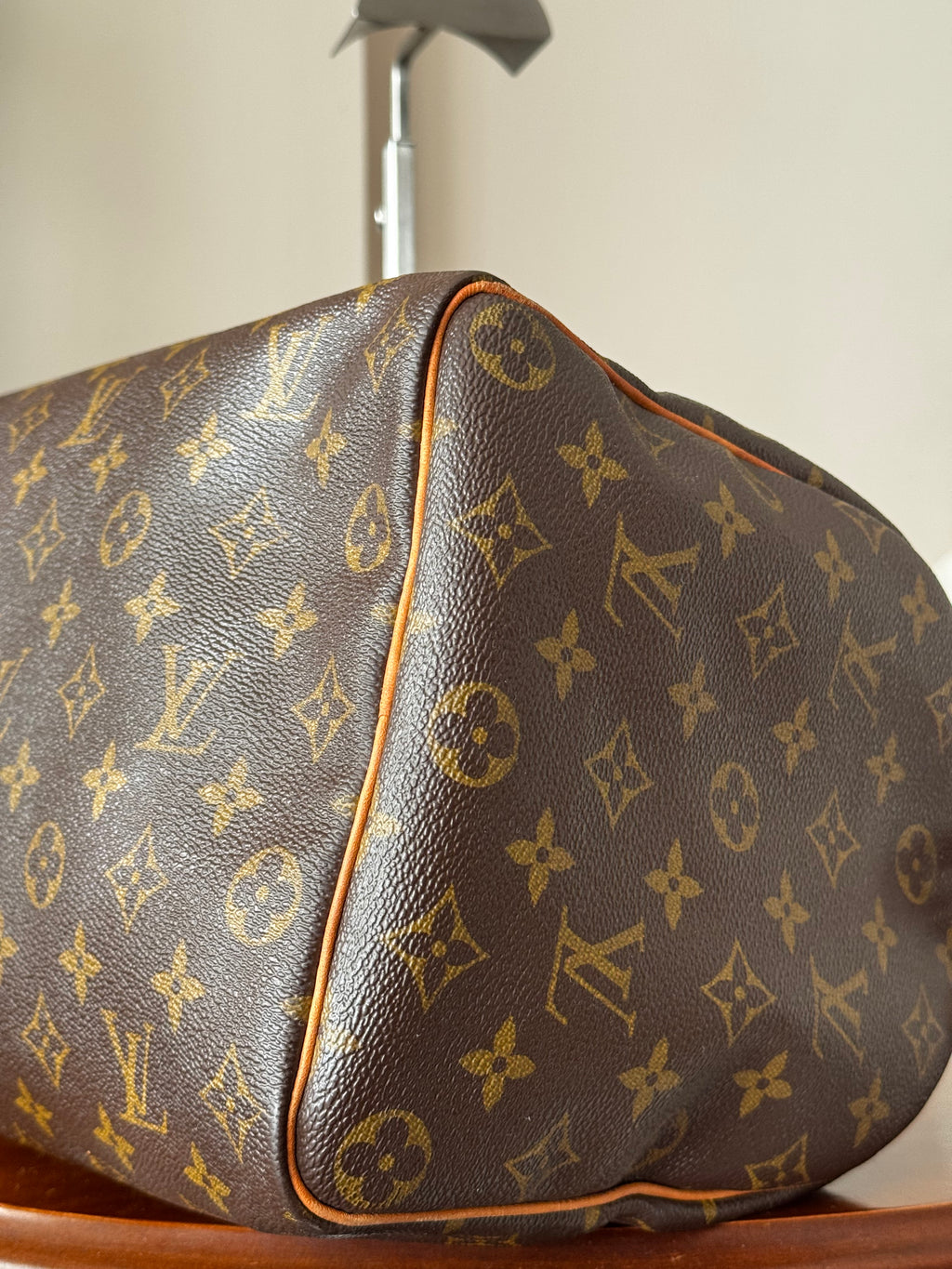 Louis Vuitton Speedy 35