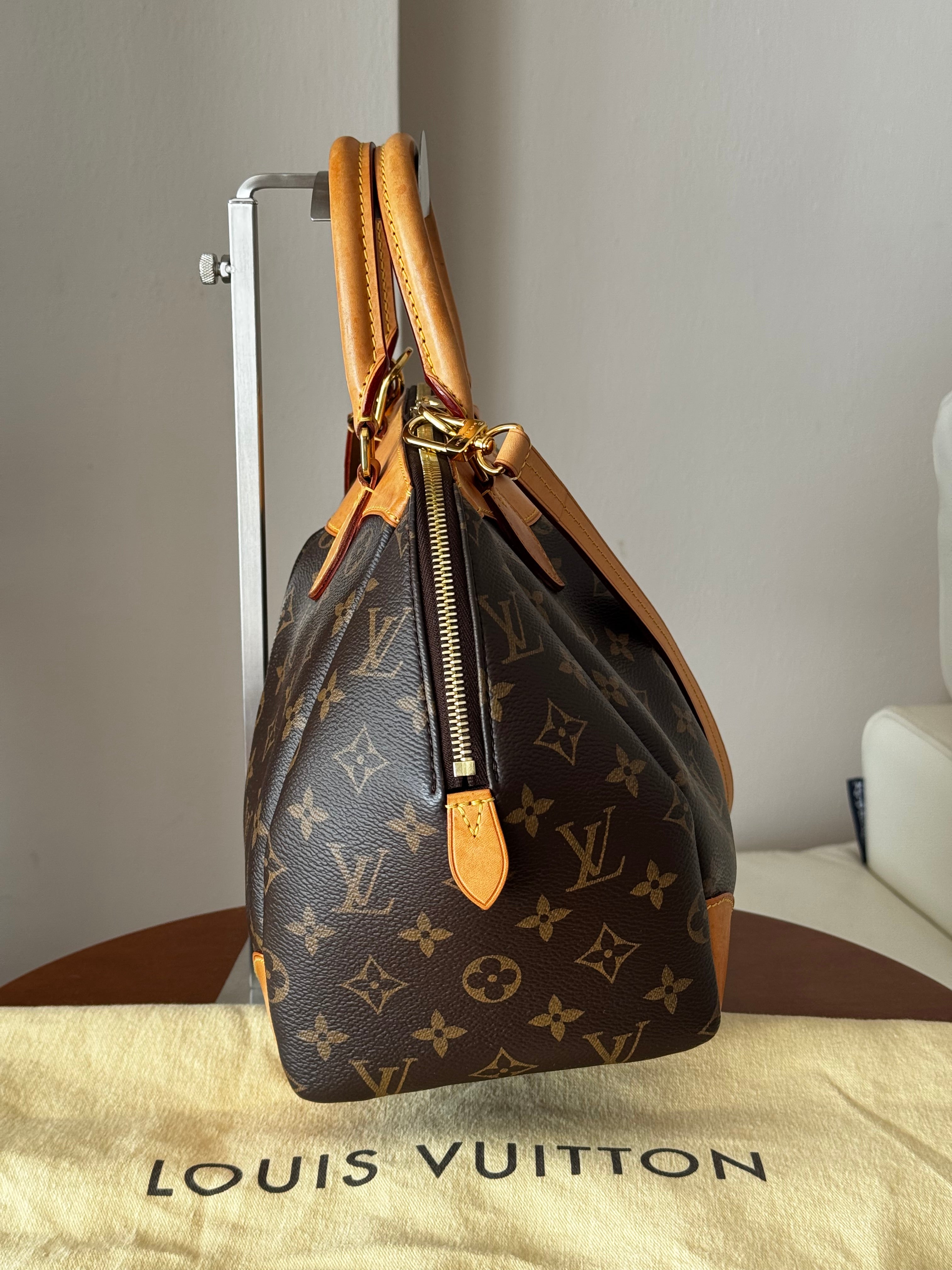 Louis Vuitton Segur