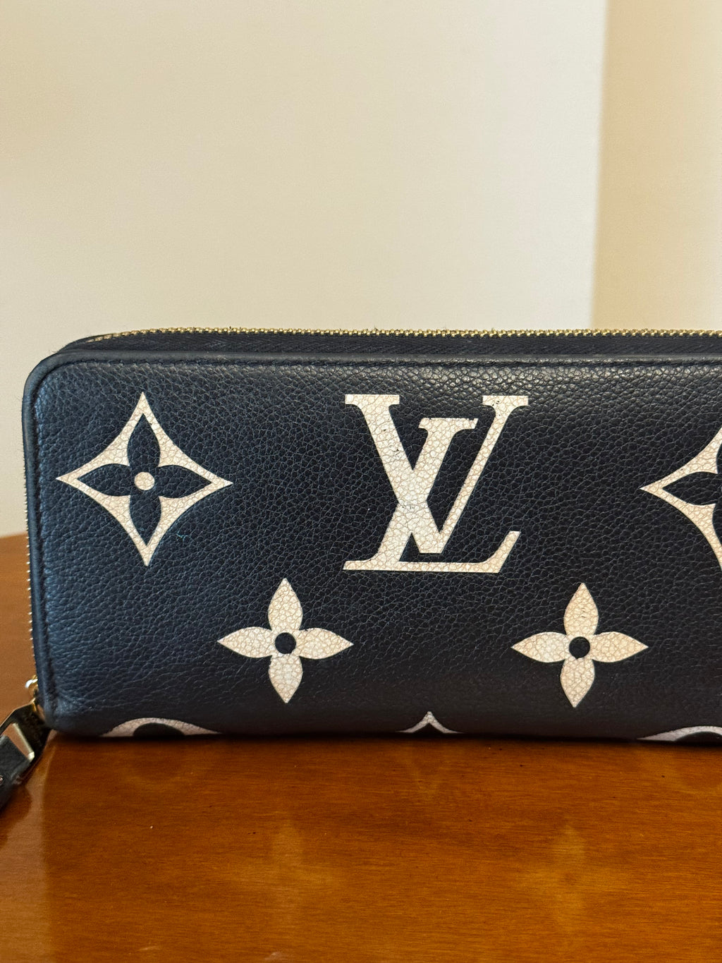 Louis Vuitton zippy Bicolor Monogram Empreinte