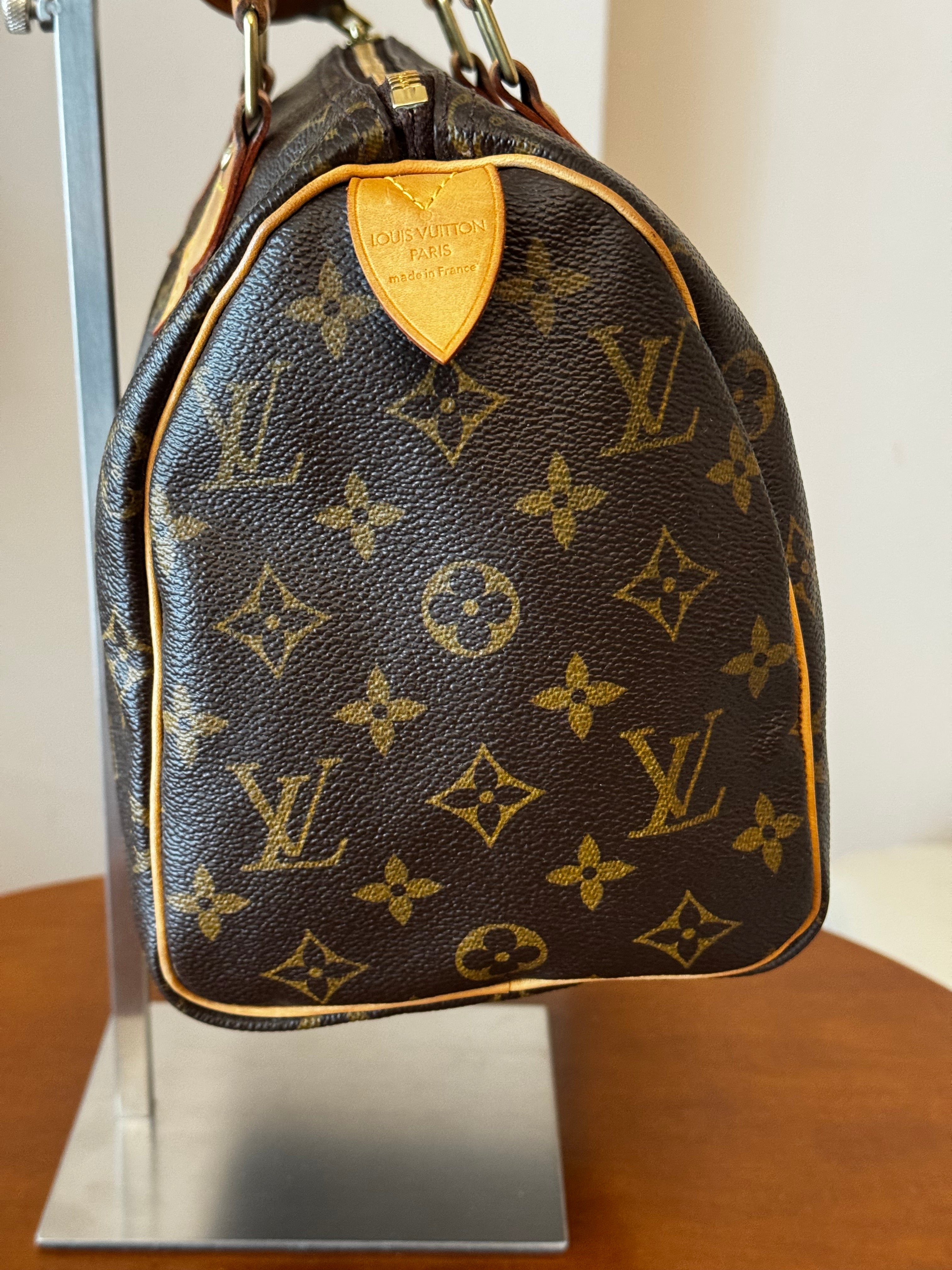 Louis Vuitton Speedy 25