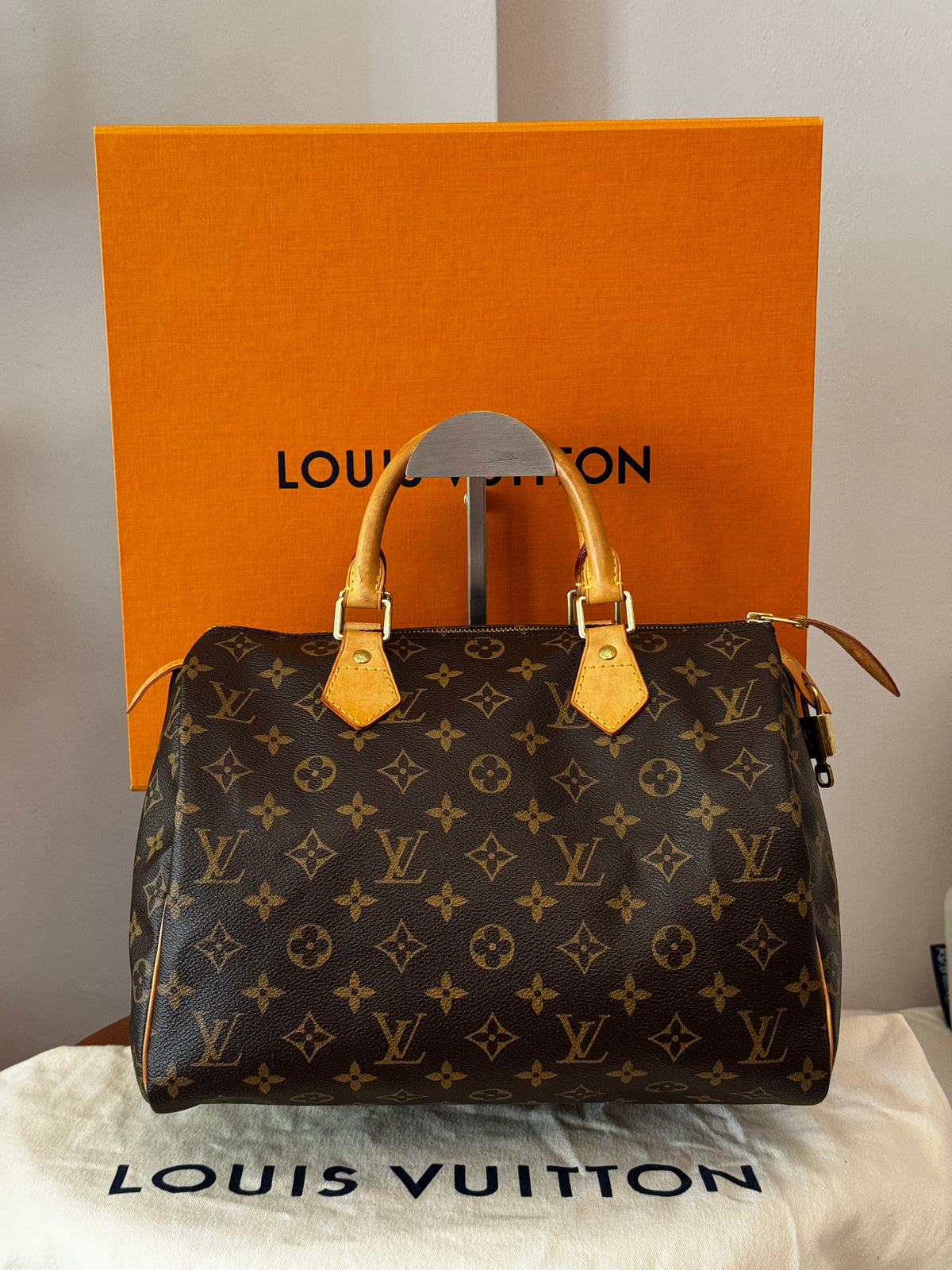 Louis Vuitton Speedy 30