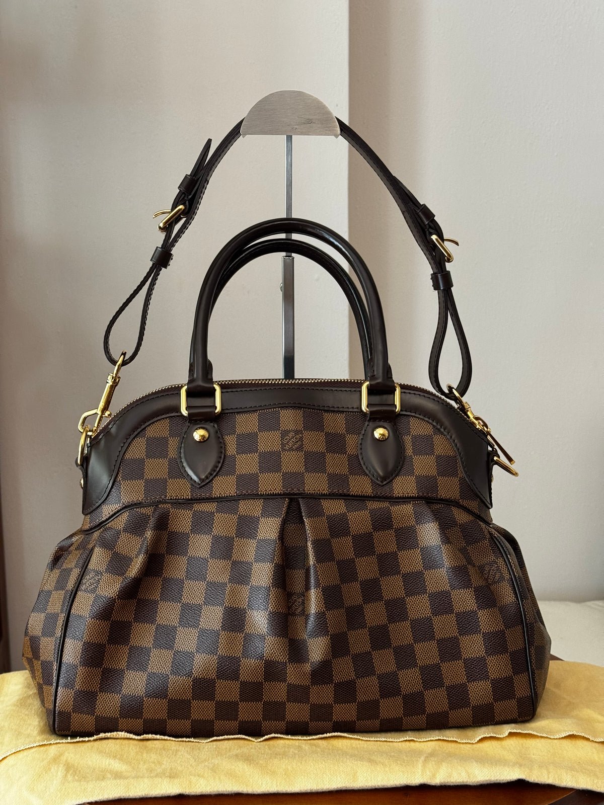 Louis Vuitton Trevi