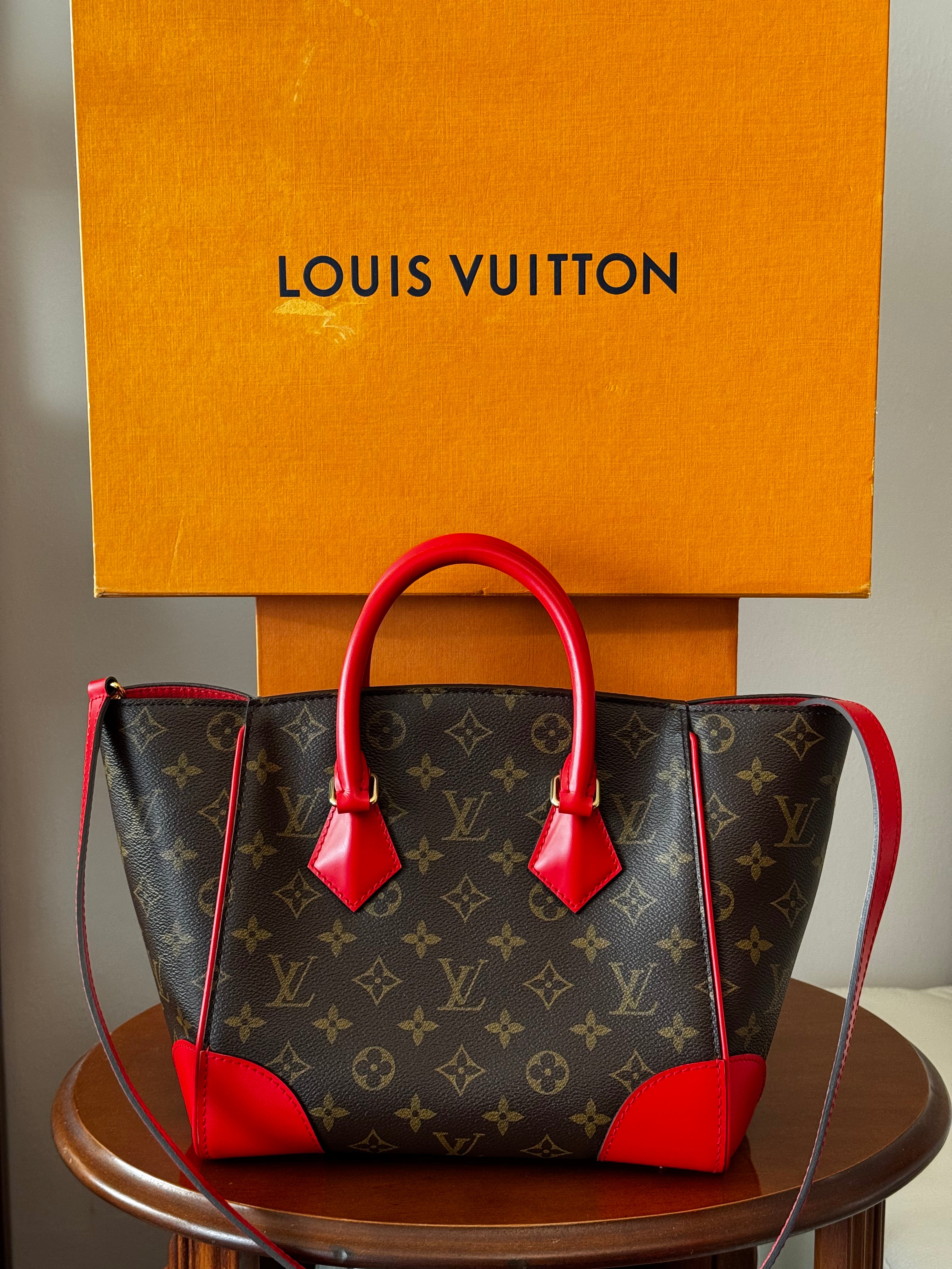 Louis Vuitton Phenix