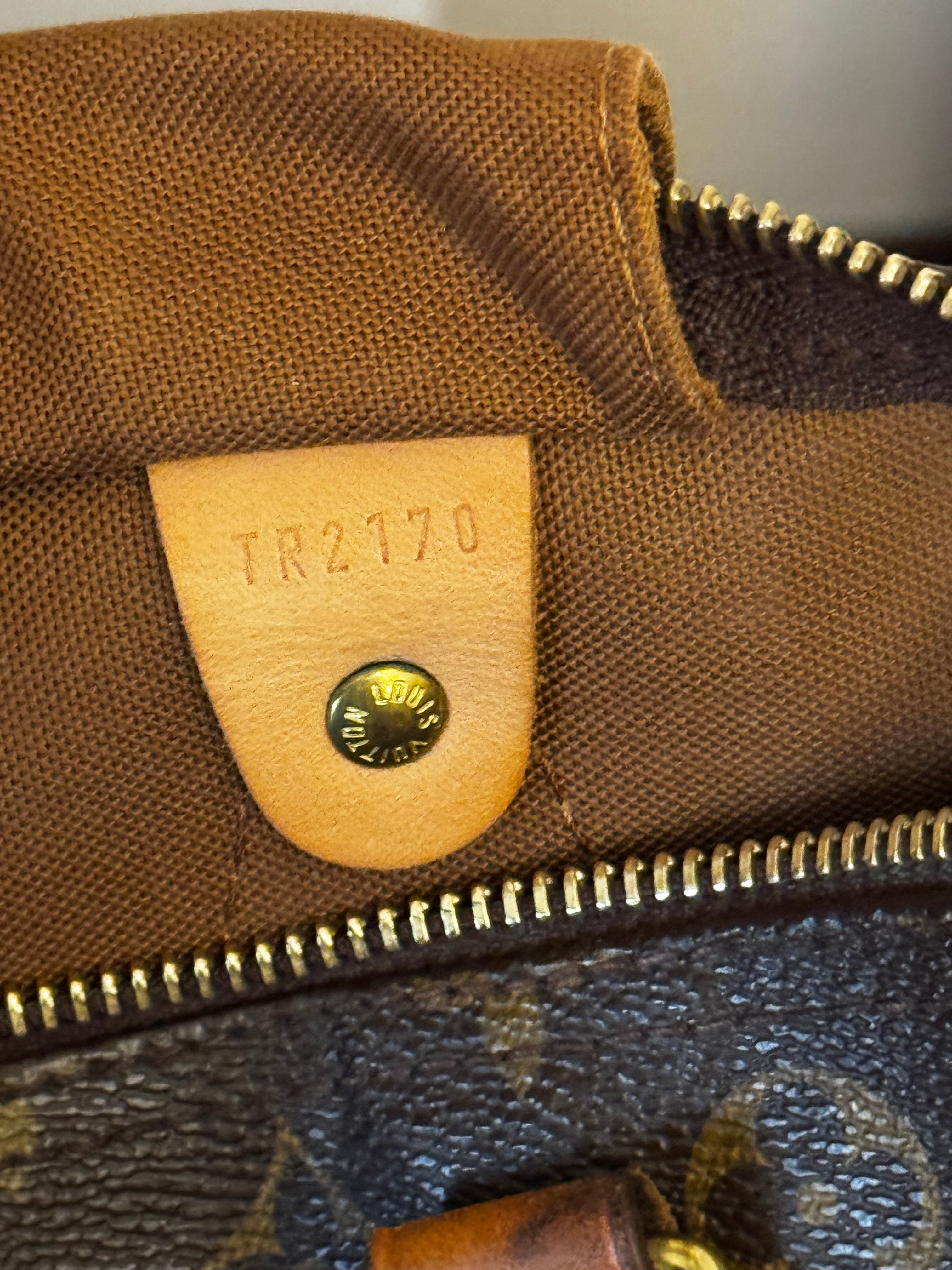 Louis Vuitton Speedy 30