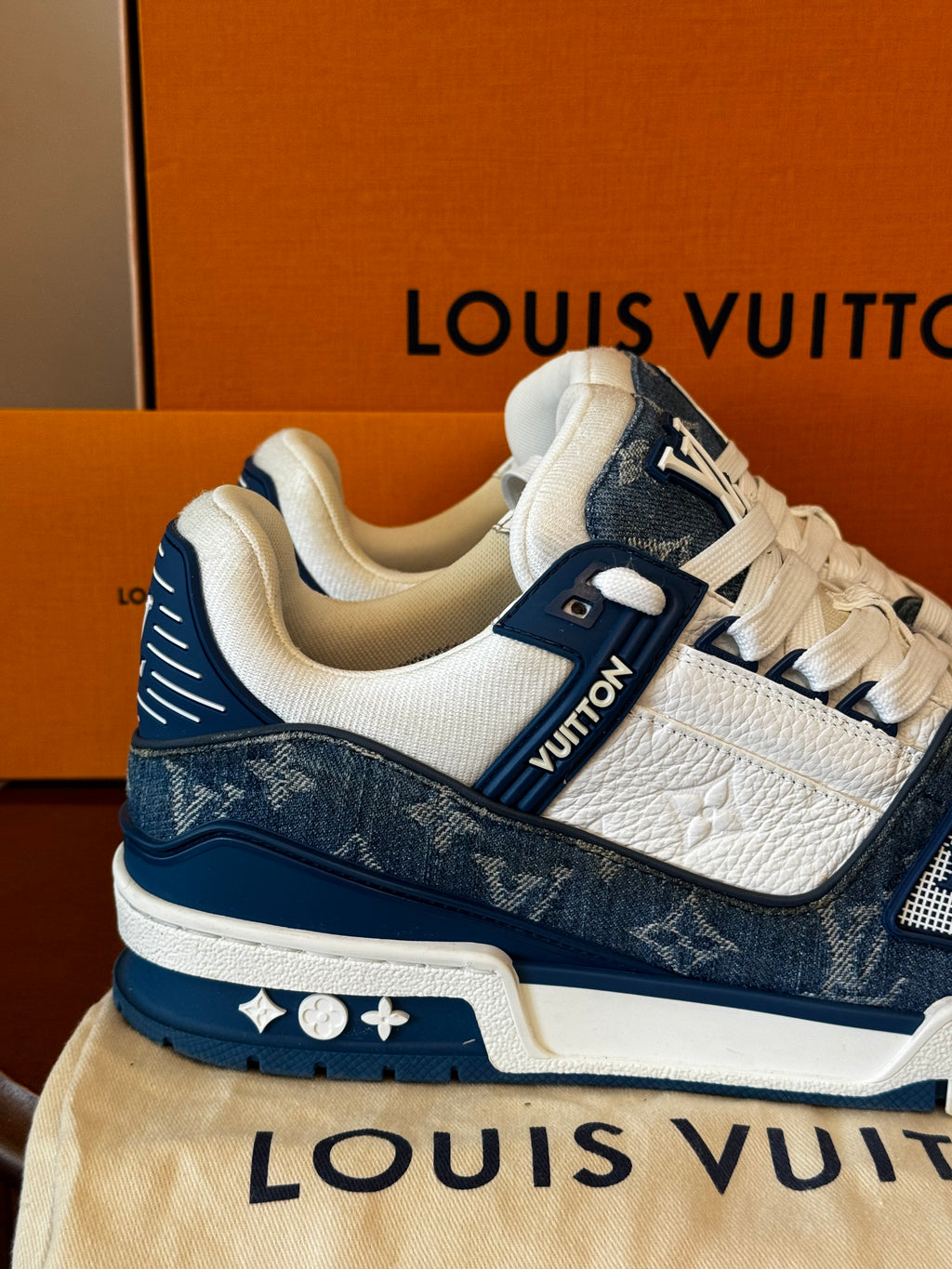 Louis Vuitton sneaker LV Trainer