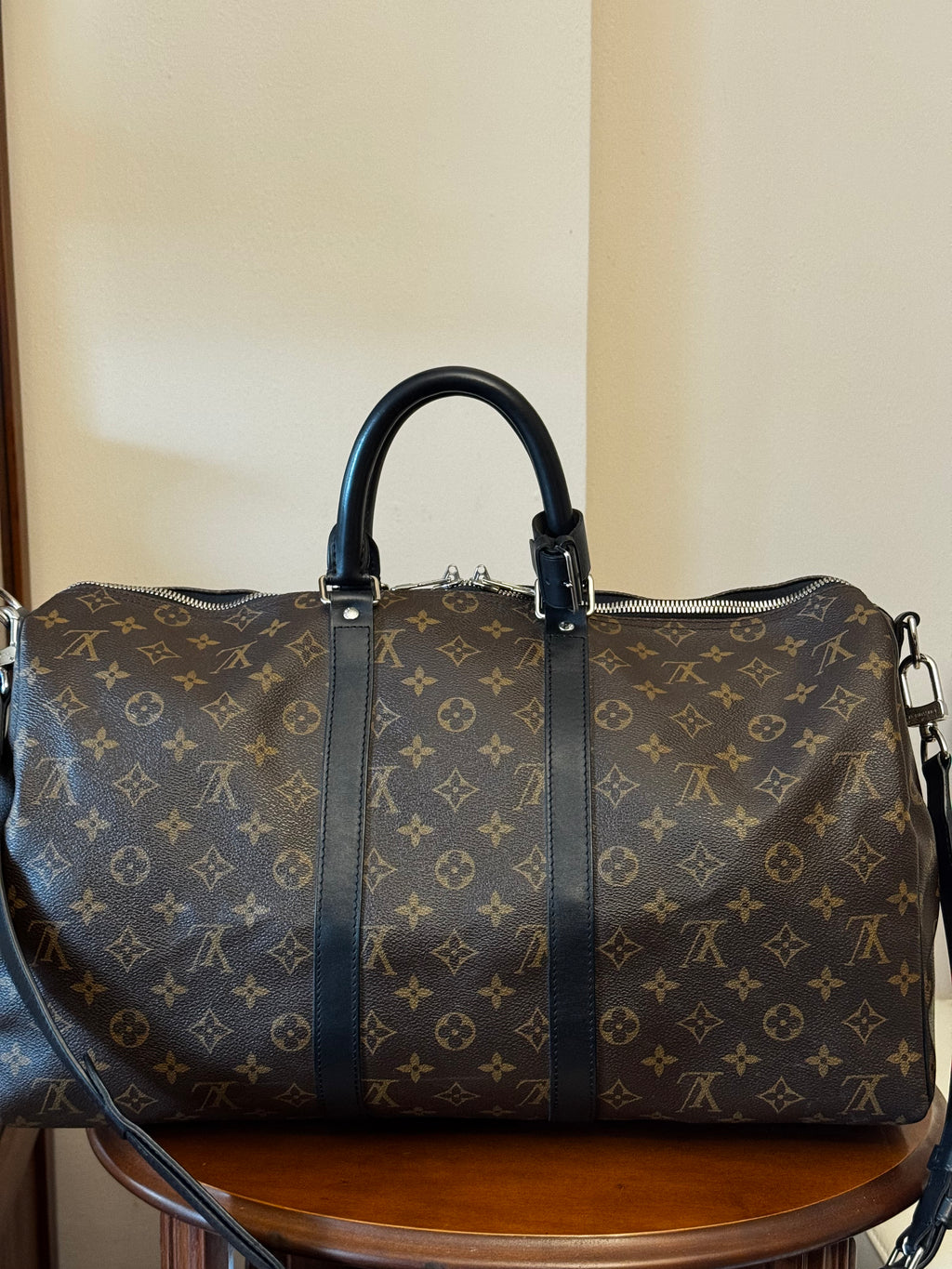 Louis Vuitton Keepal Bandoulière 45