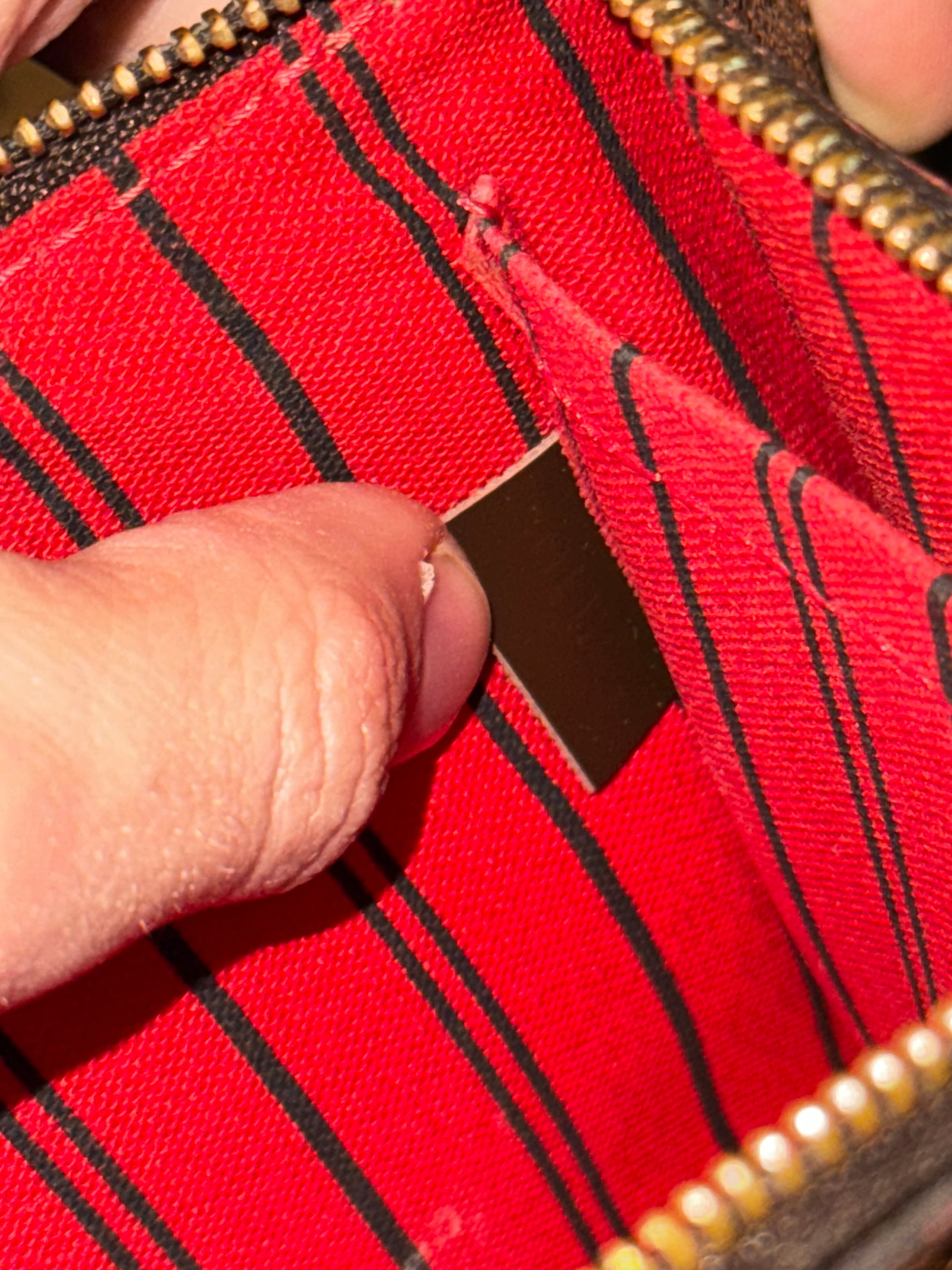 Louis Vuitton Pochette