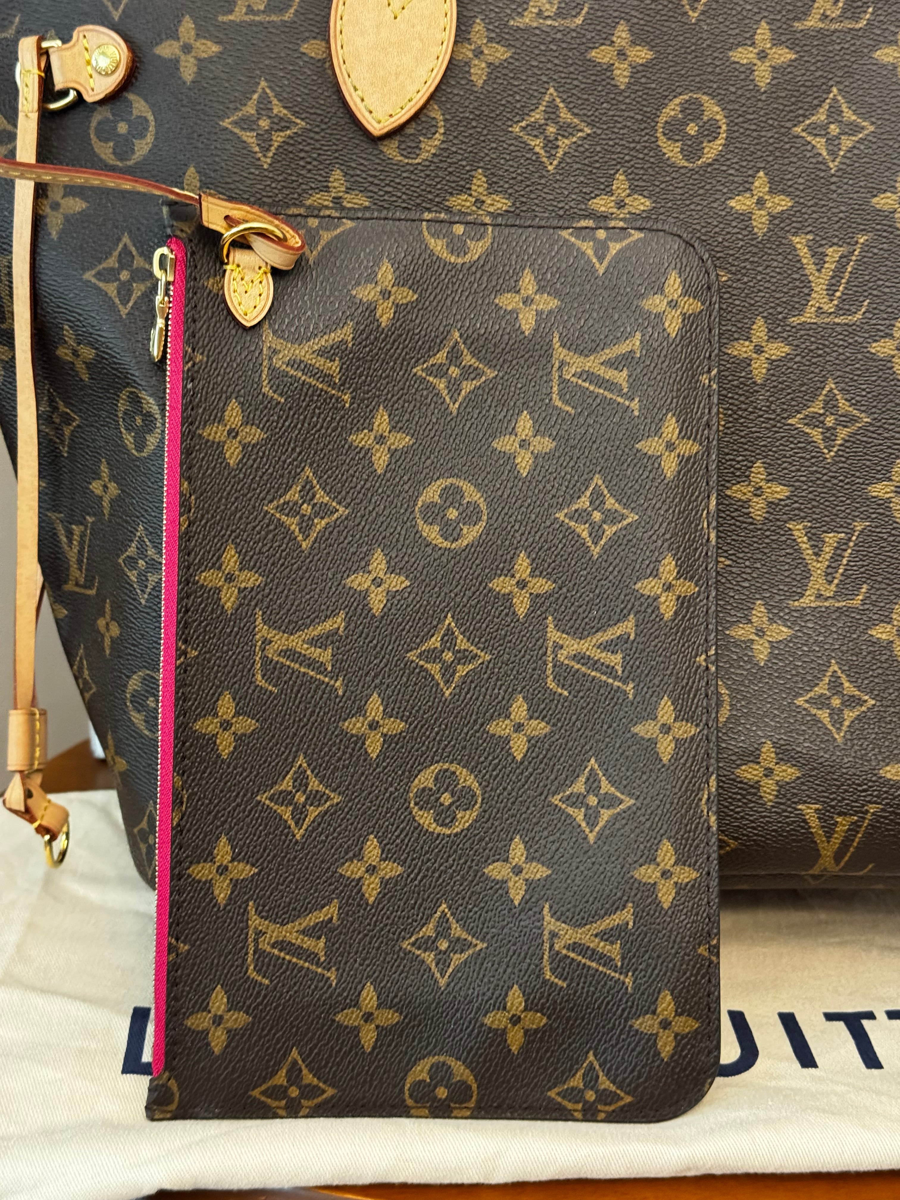 Louis Vuitton Neverfull MM