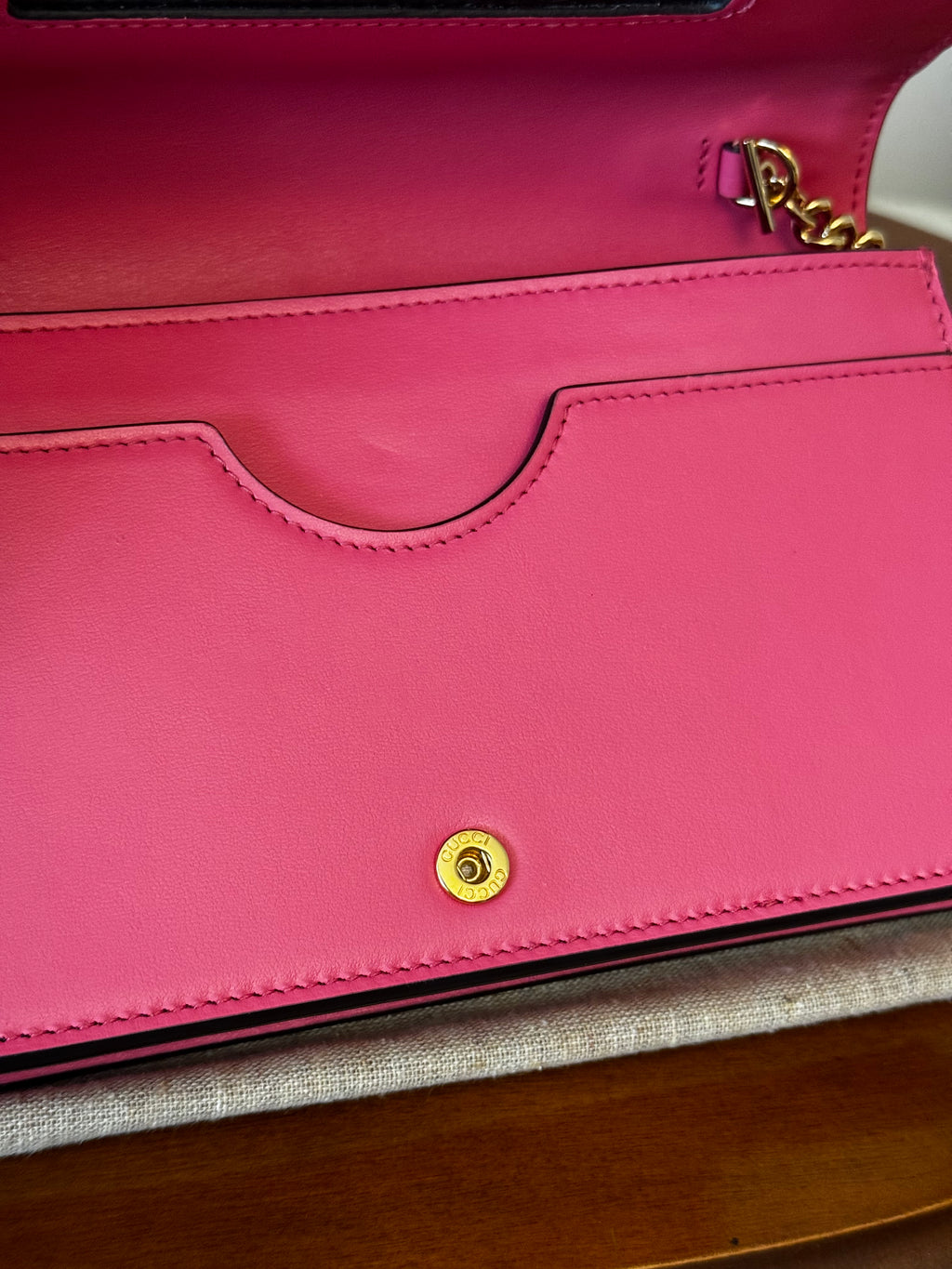 Gucci GG Matelassé Chain Wallet