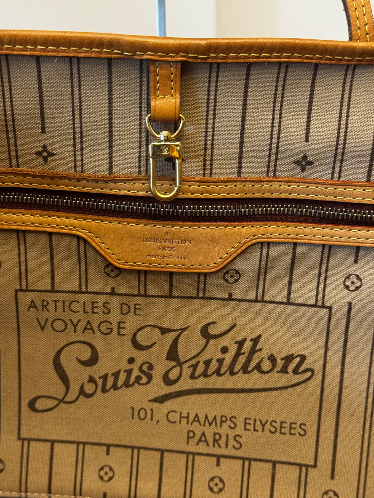Louis Vuitton Neverfull MM