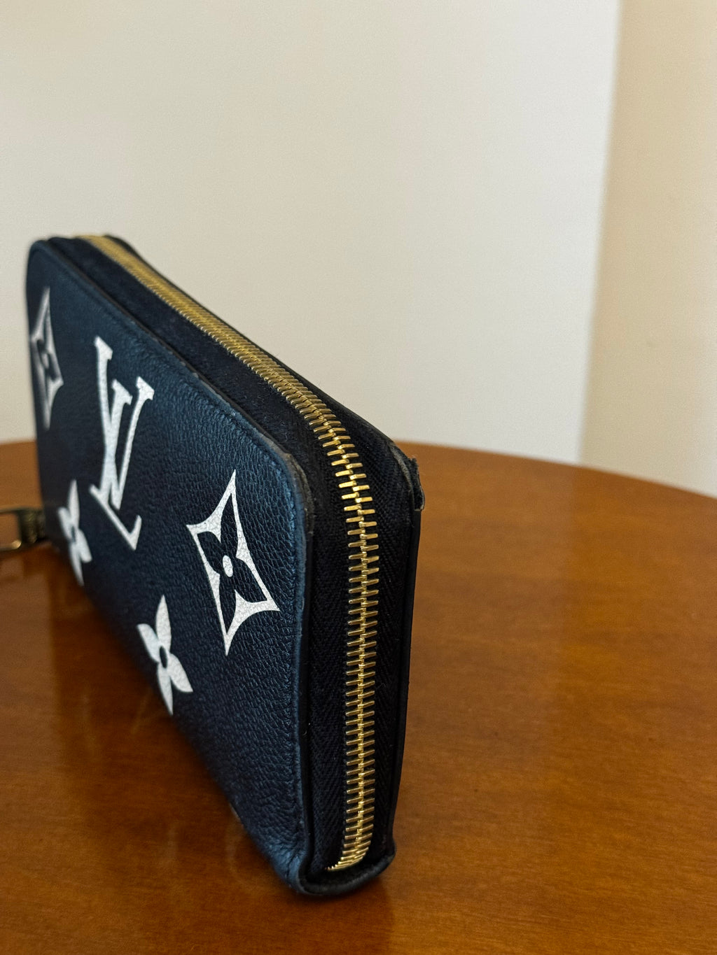 Louis Vuitton zippy Bicolor Monogram Empreinte