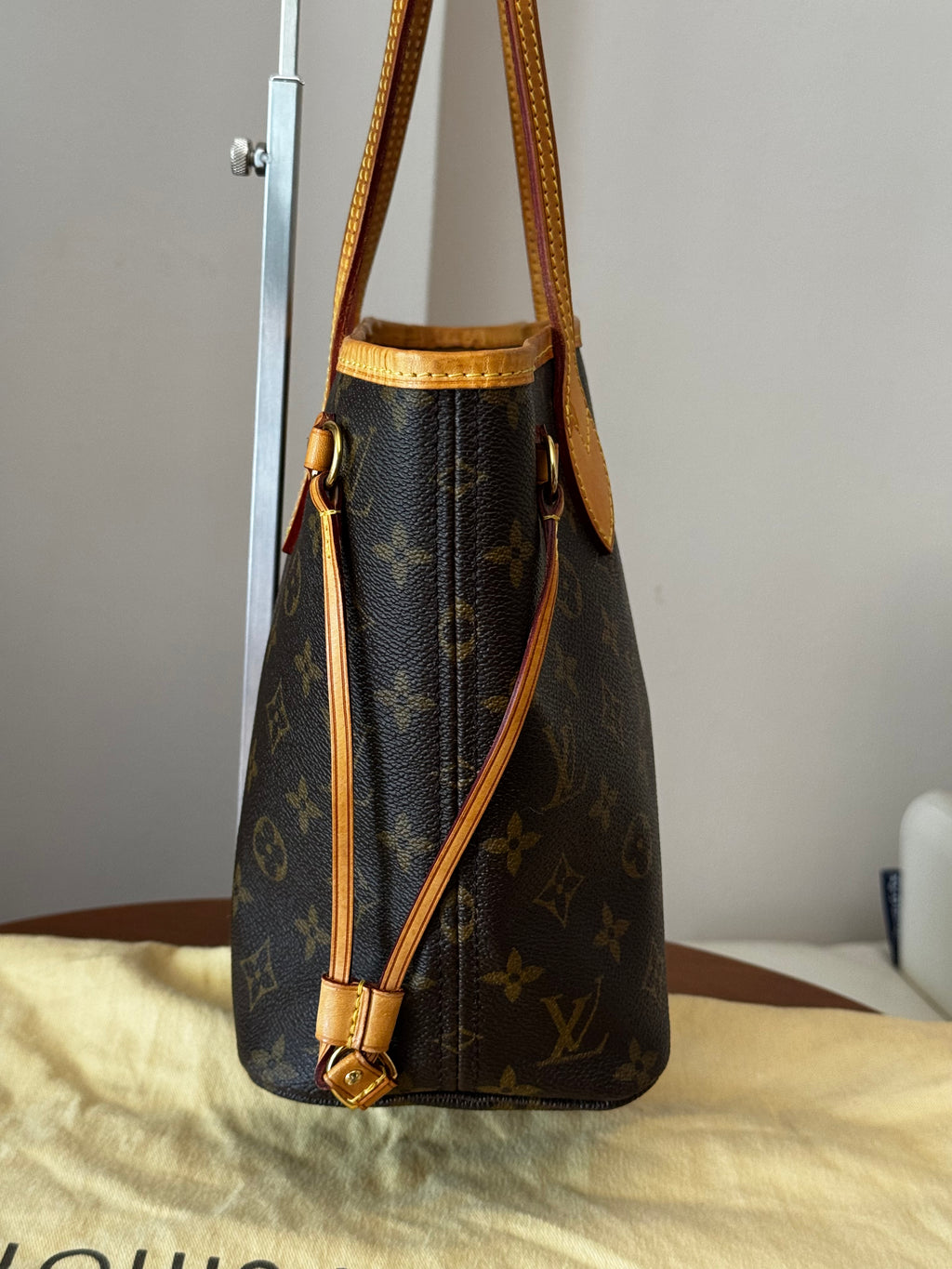 Louis Vuitton Neverfull PM