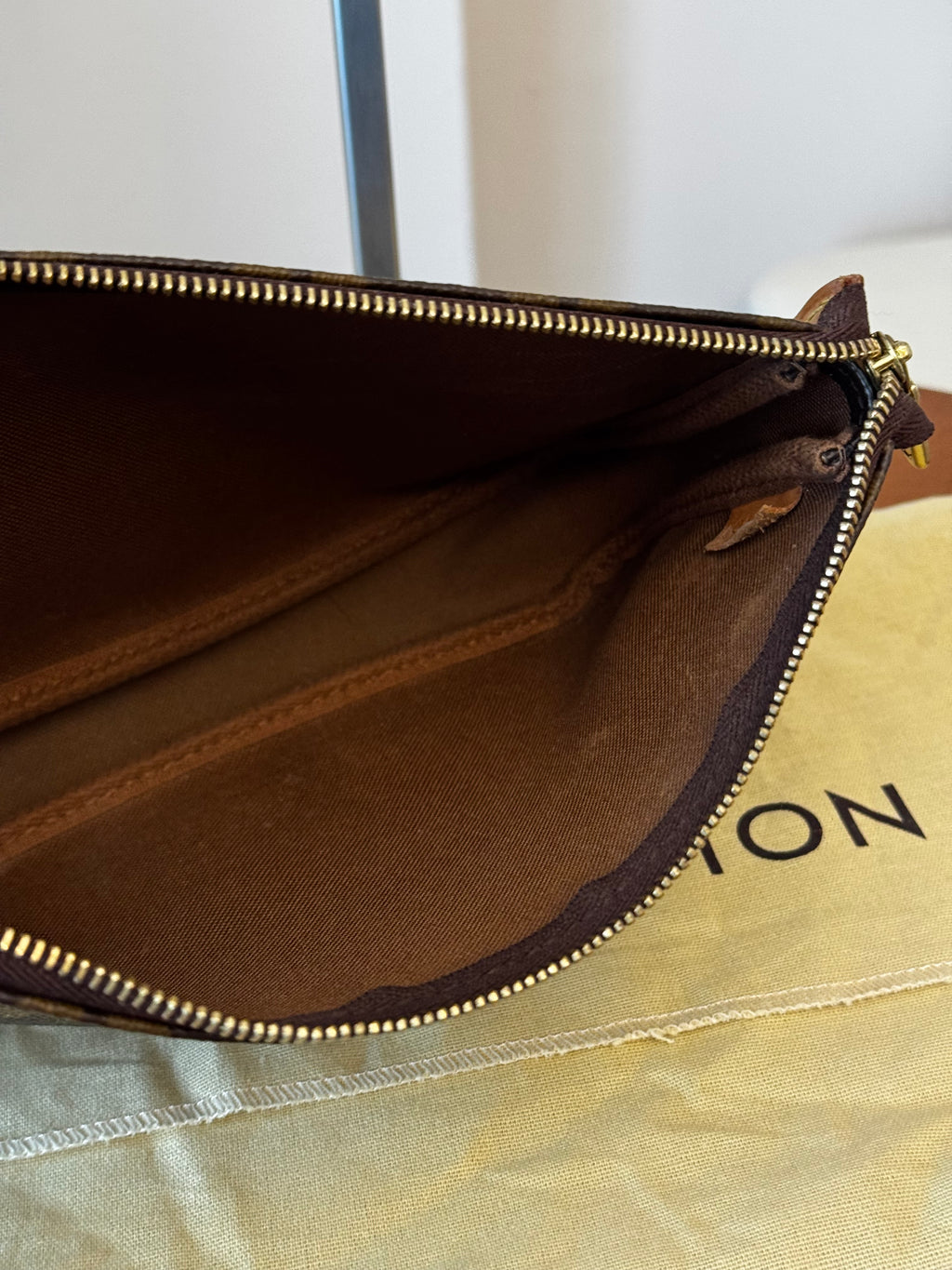 Louis Vuitton Pochette Accessoires