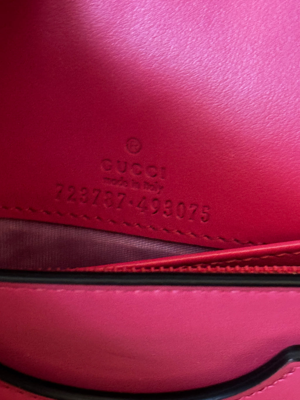 Gucci GG Matelassé Chain Wallet