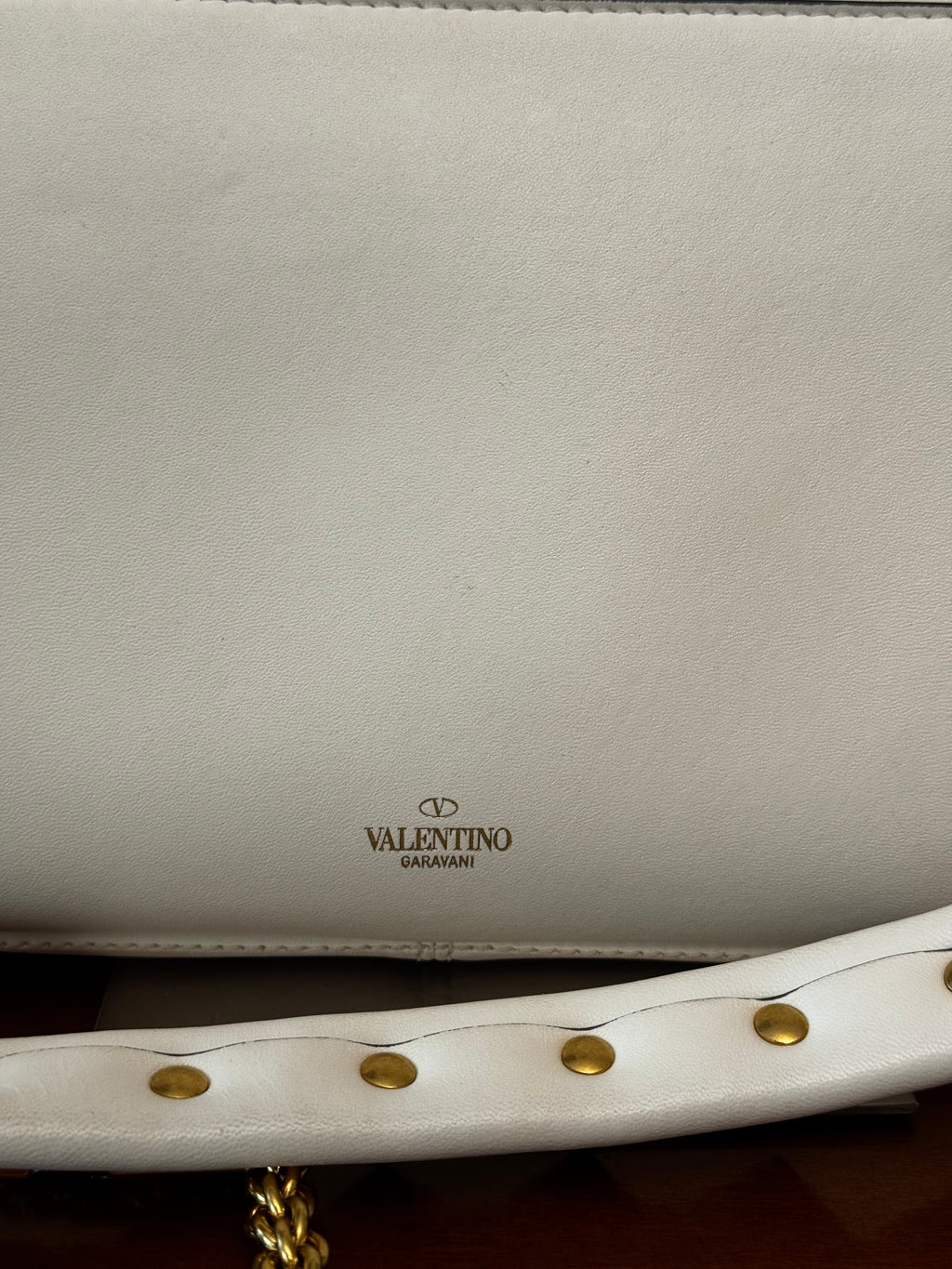 Valentino Garavani Stud Sign