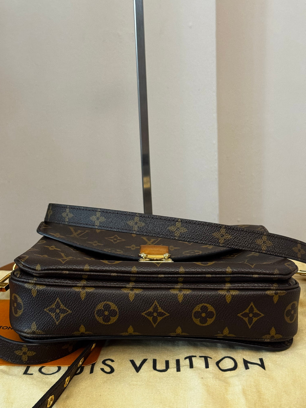 Louis Vuitton Mètis