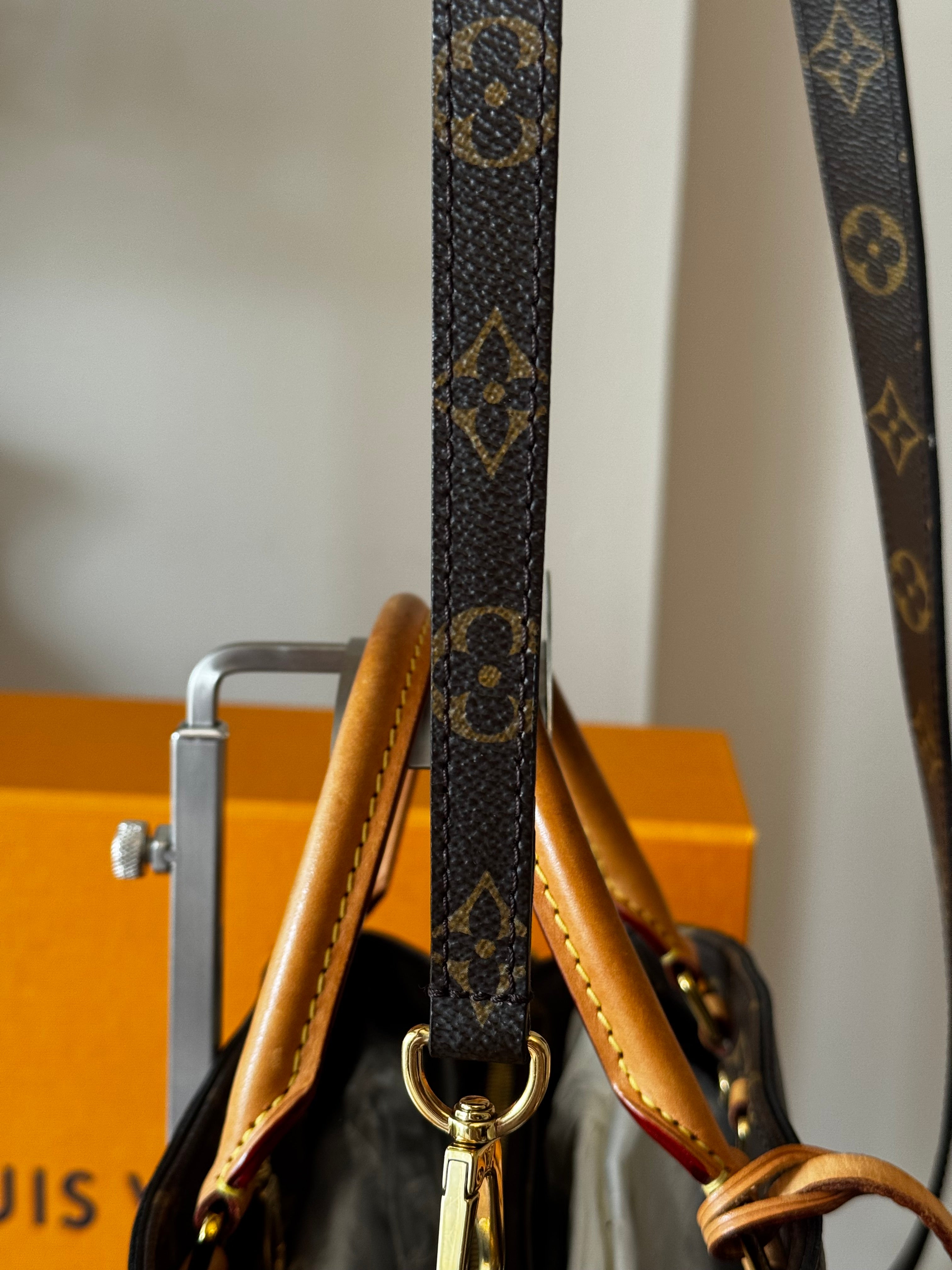 Louis vuitton Montaigne PM
