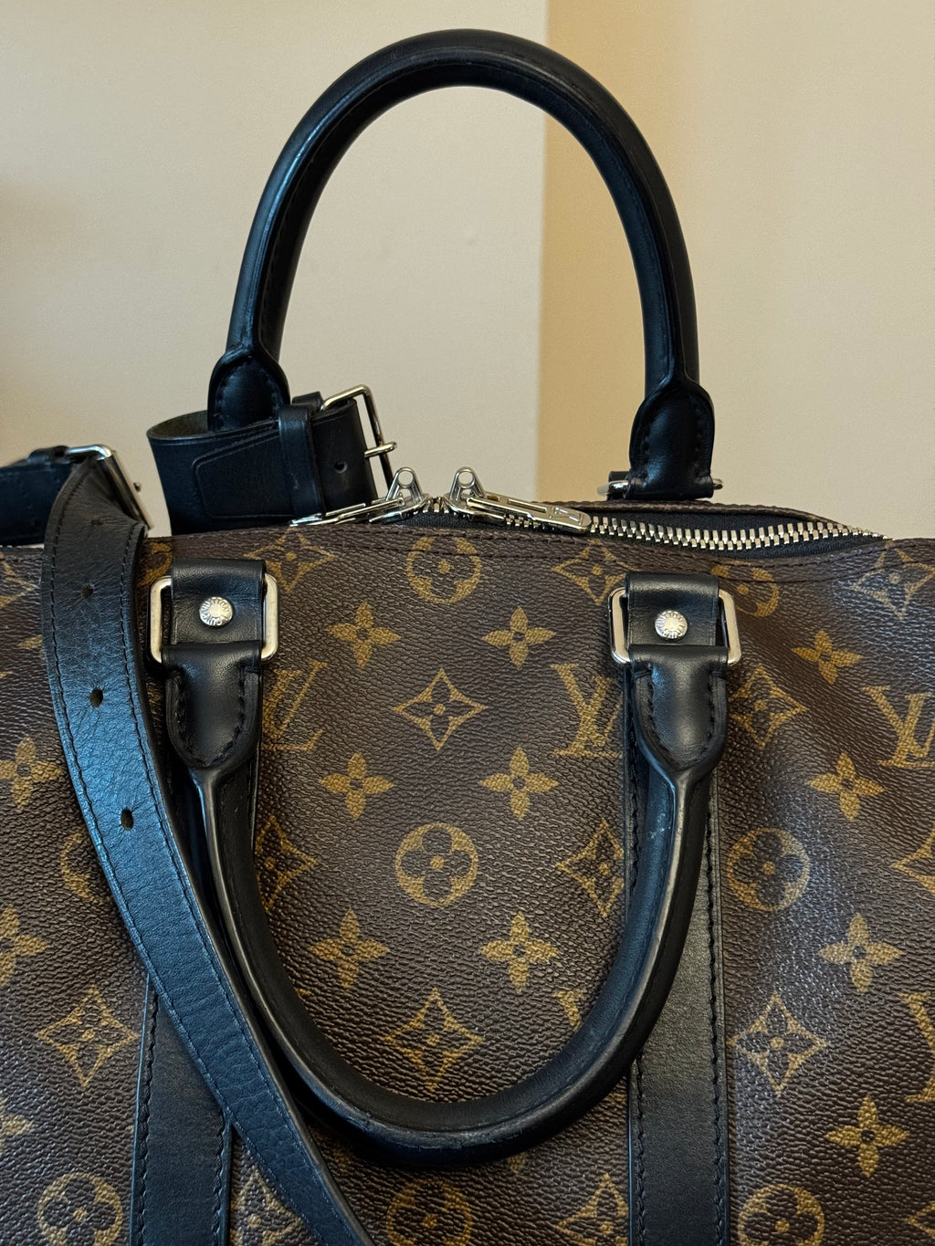 Louis Vuitton Keepal Bandoulière 45