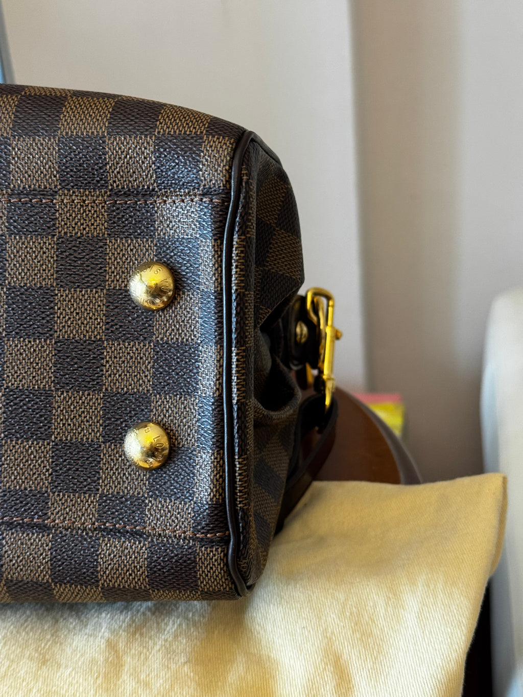 Louis Vuitton Trevi
