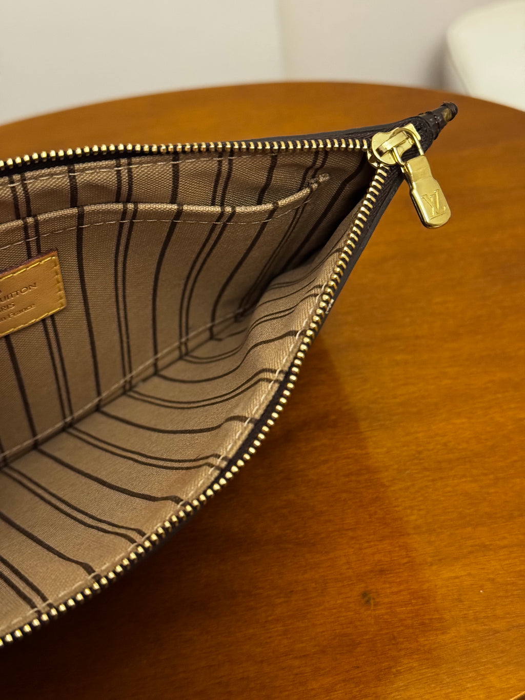 Louis Vuitton Pochette