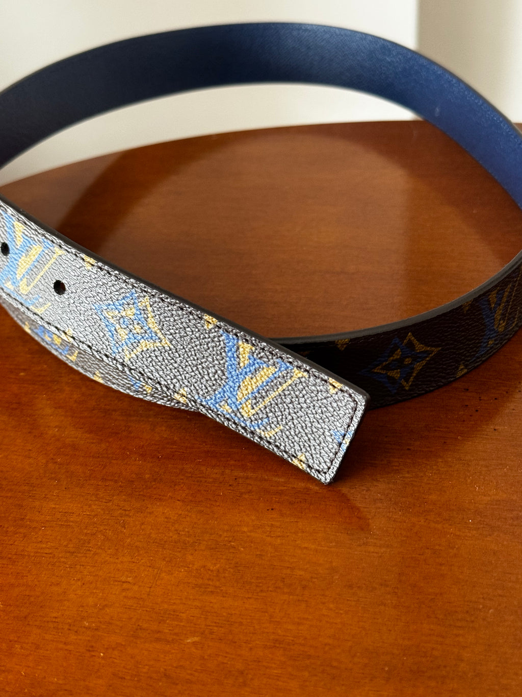 Louis Vuitton Cintura Monogram reversibile