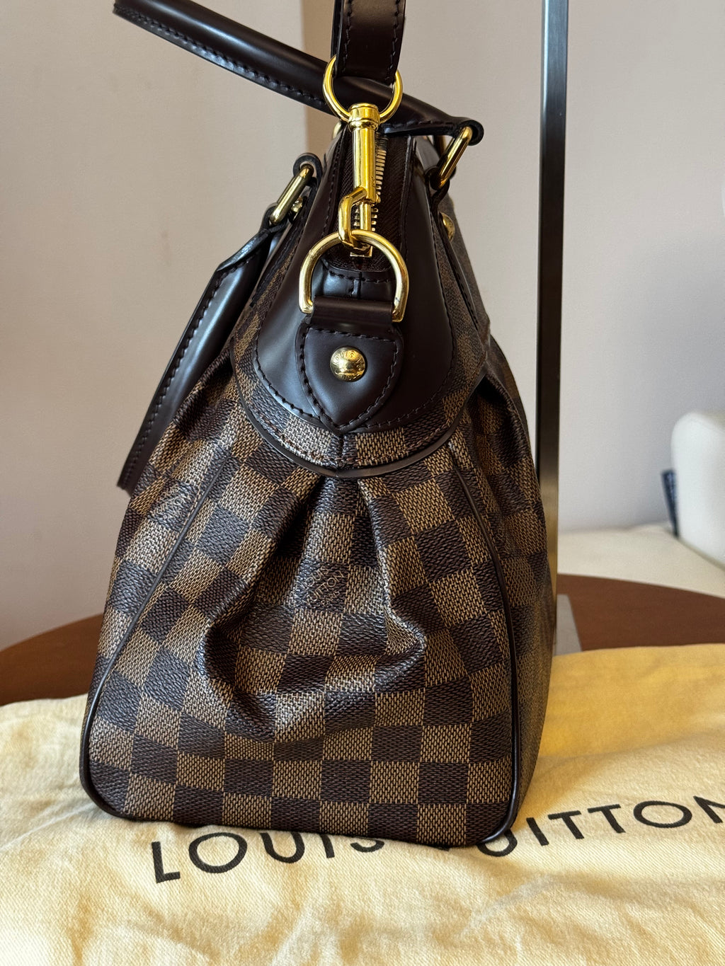 Louis Vuitton Trevi